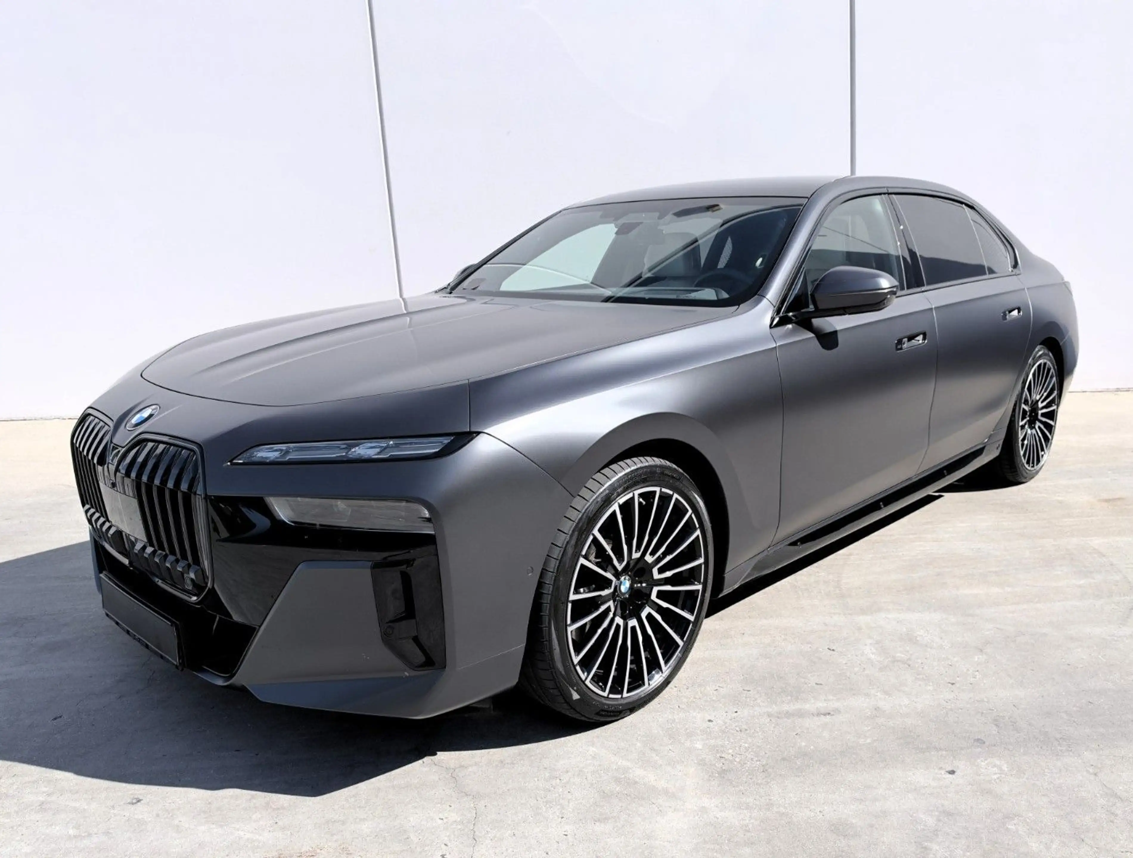 BMW 740 d xDrive M Sport Pro Fond E.°Innovation°Froze