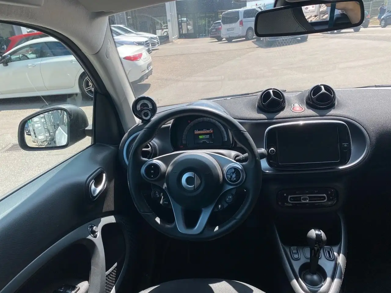 smart forTwo 2021 — фото 14