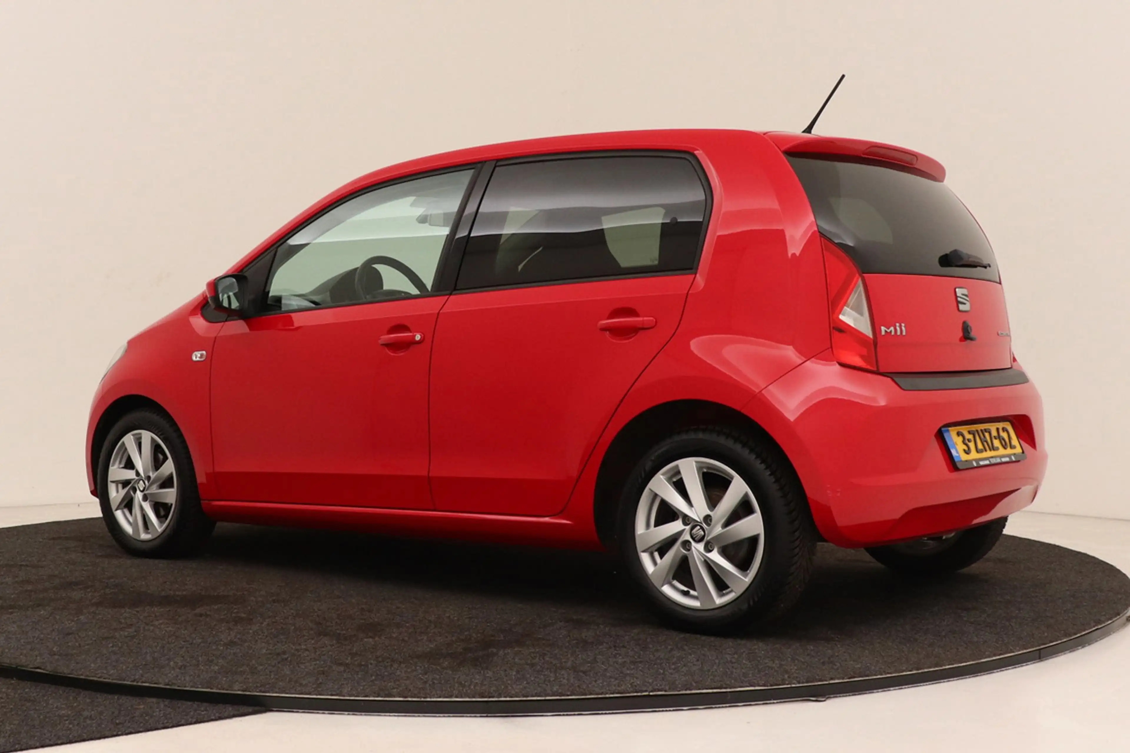 SEAT Mii 1.0 Sport Dynamic | Org NL | 15" Velgen | Stoelver — photo 6