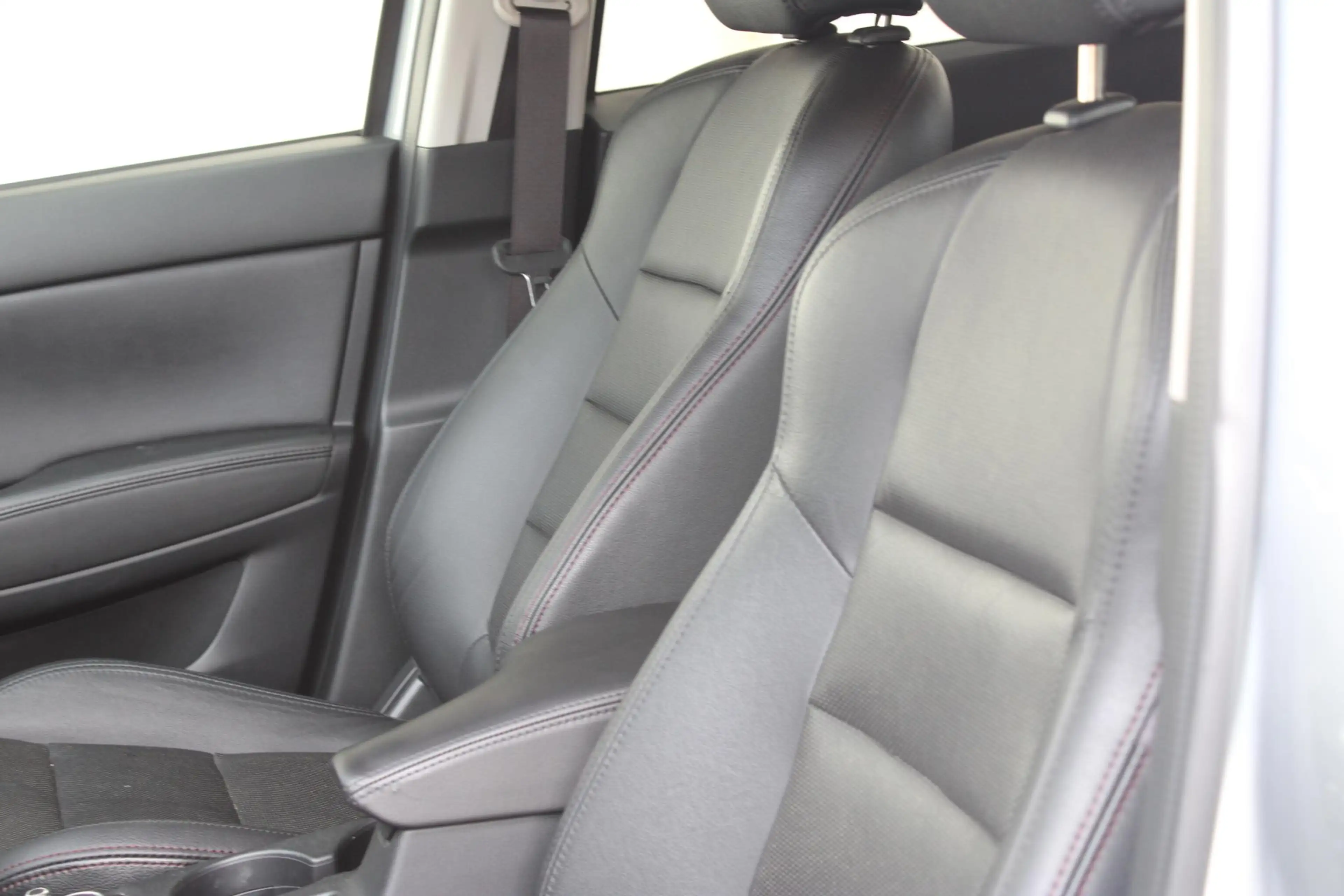 Mazda CX-5 2.0 SkyActiv-G 165 Skylease GT 2WD / LEDER / NAVI — photo 9