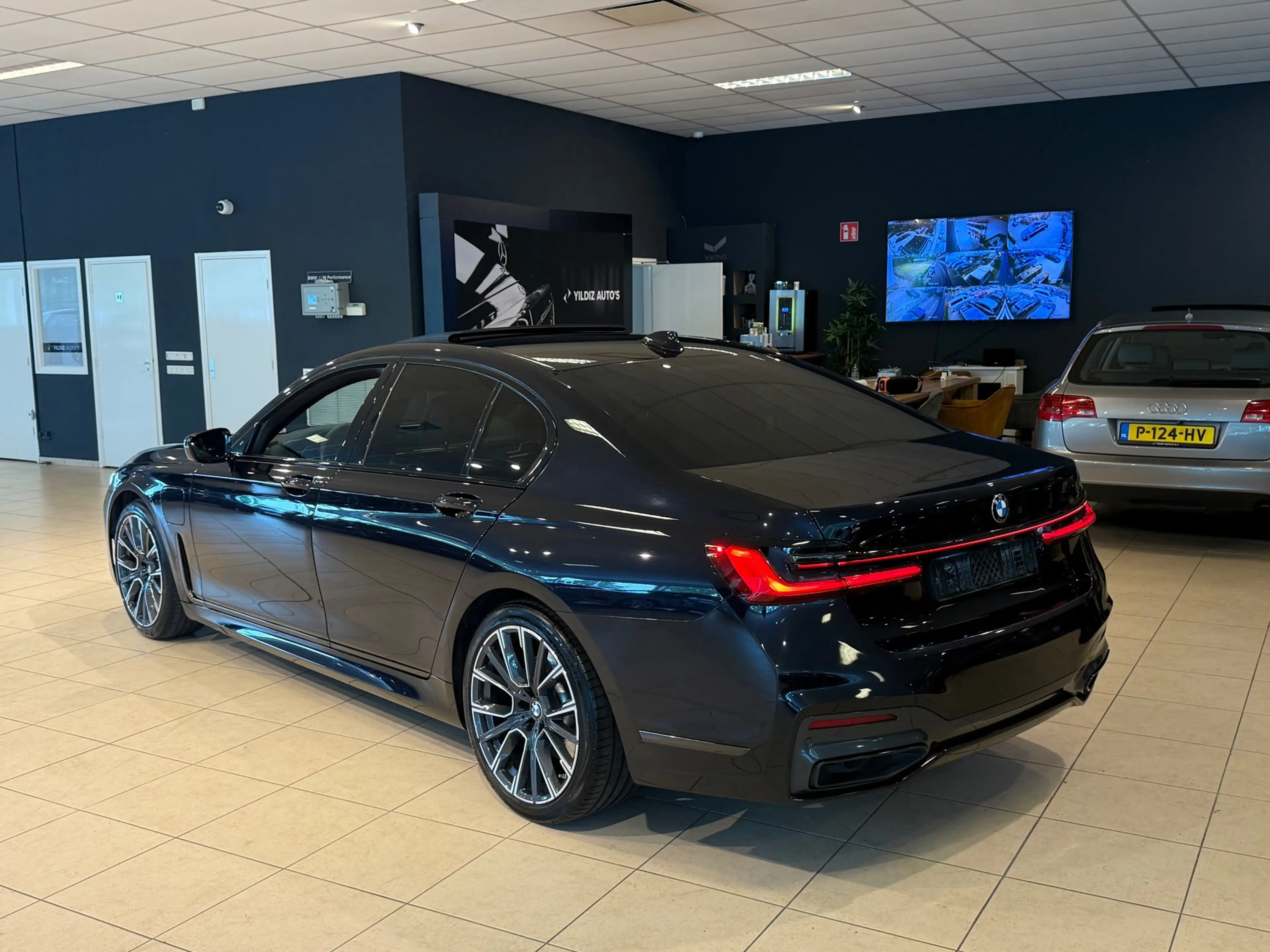 BMW 745 7-serie 745e M-Sport/Inclusief BTW/HUD/Schuifdak/3 — photo 10