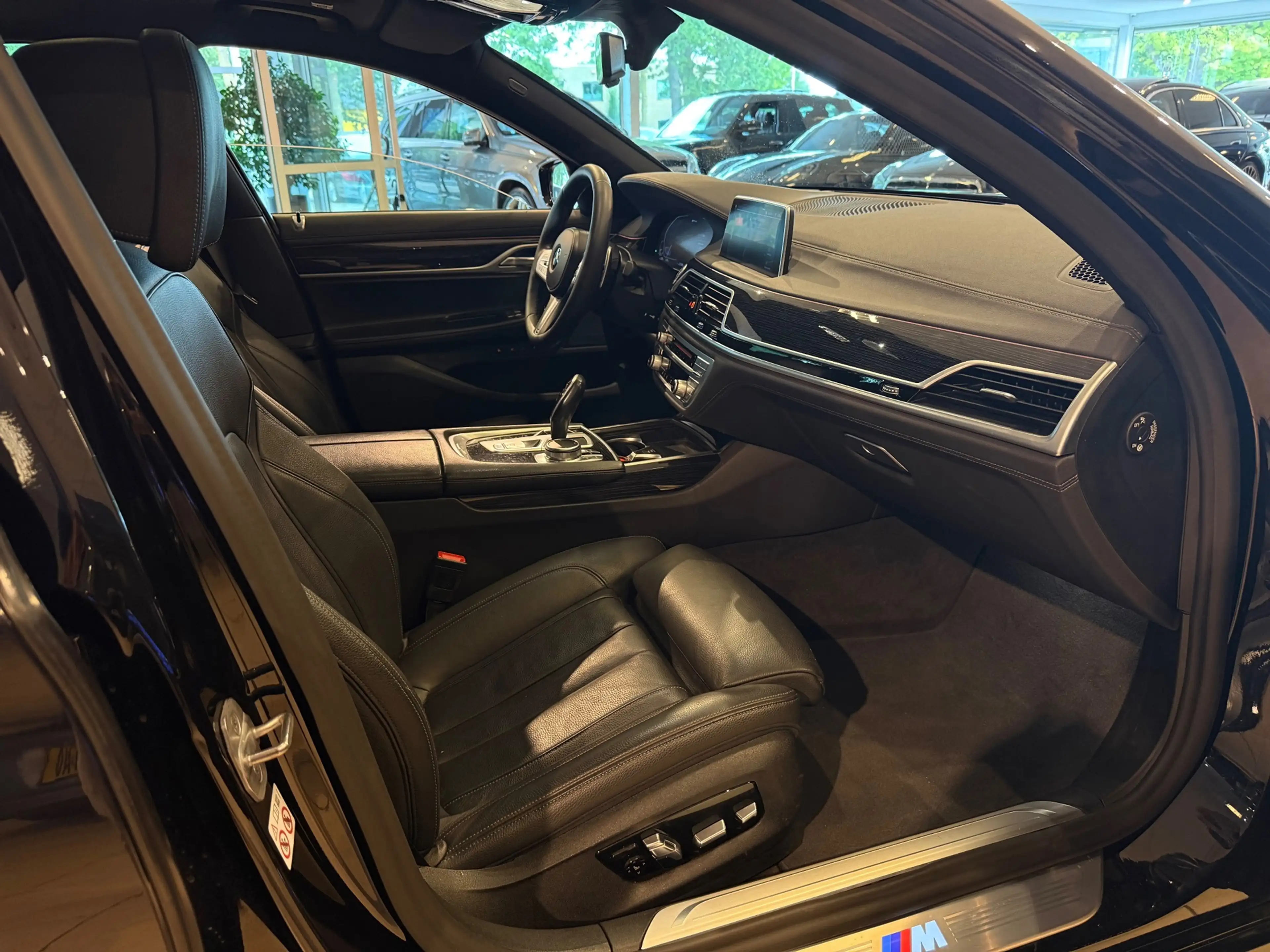BMW 745 7-serie 745e M-Sport/Inclusief BTW/HUD/Schuifdak/3 — photo 15