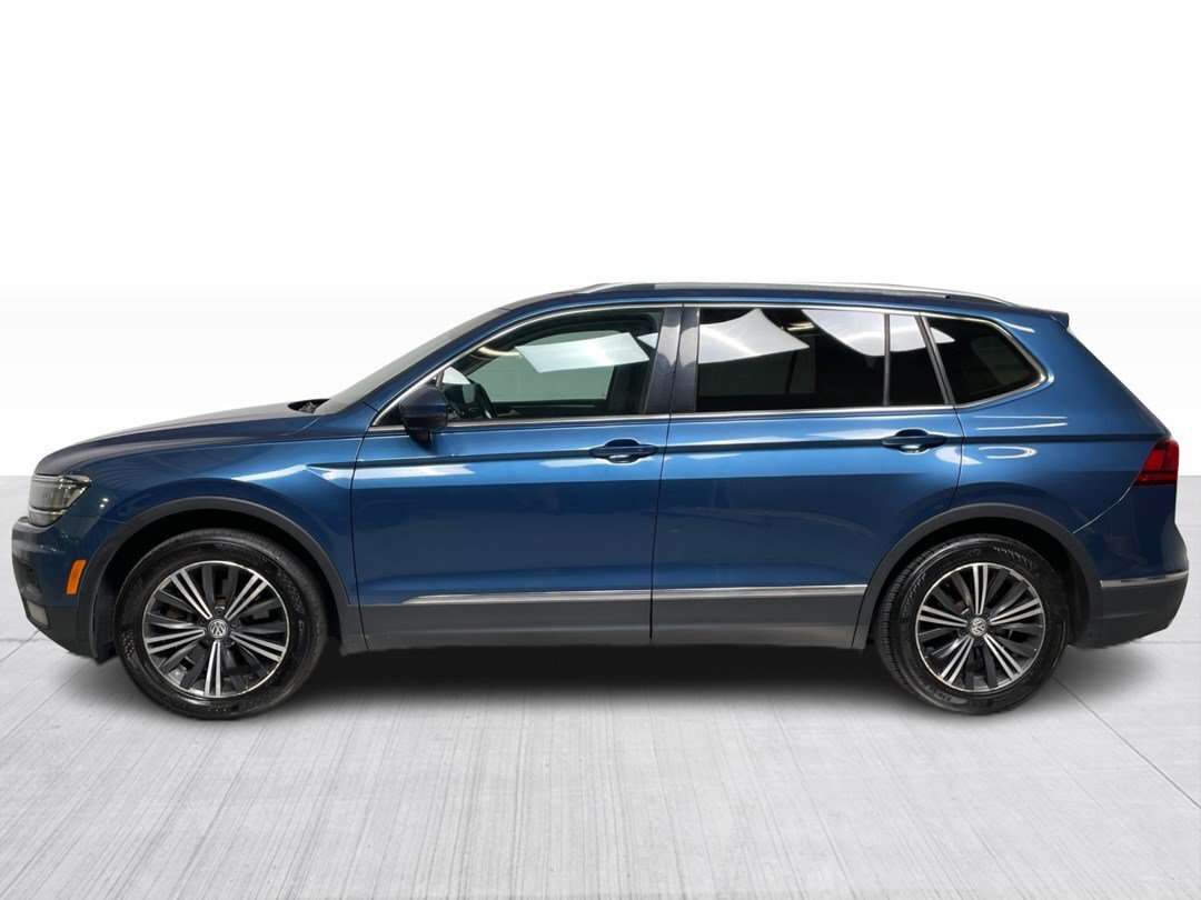 2018 Volkswagen Tiguan Highline Cuir Toit GPS Mags Sièges chauffants Camé — снимка 1