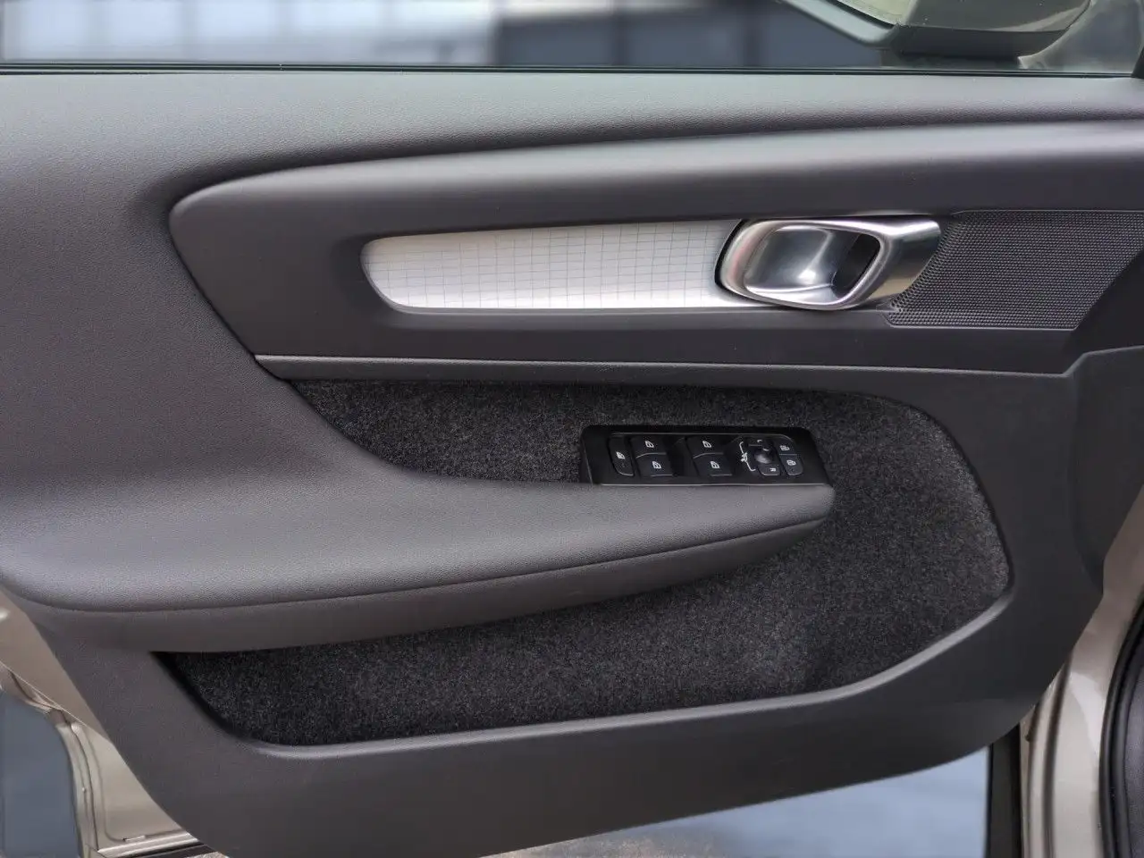 Volvo XC40 T3 Momentum Pro 2WD Automatik Bluetooth Navi, миниатюра 22