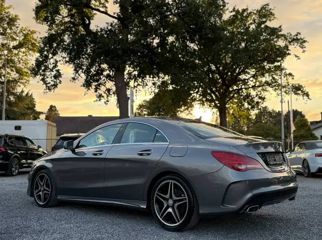 Mercedes-Benz Cla view 2