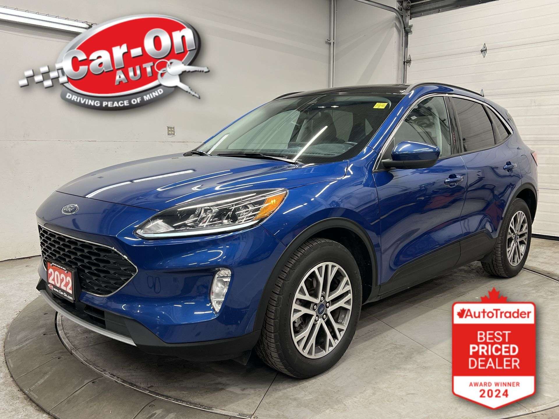 Blue 2022 Ford Escape SEL AWD SUV / Crossover All-Wheel Drive Automatic