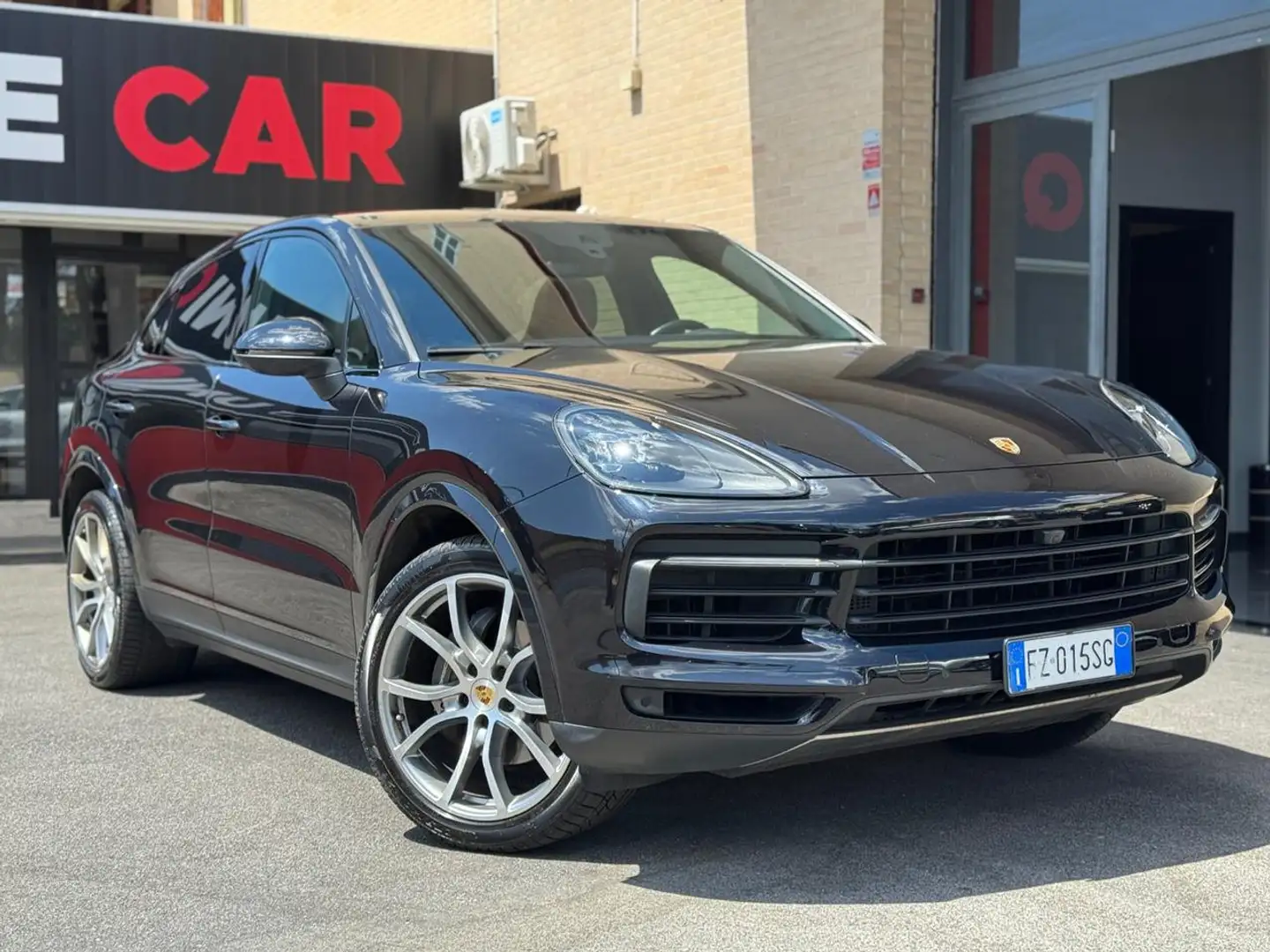 Porsche Cayenne Coupé 3.0 V6  FULL OPTIONAL Negro - 1