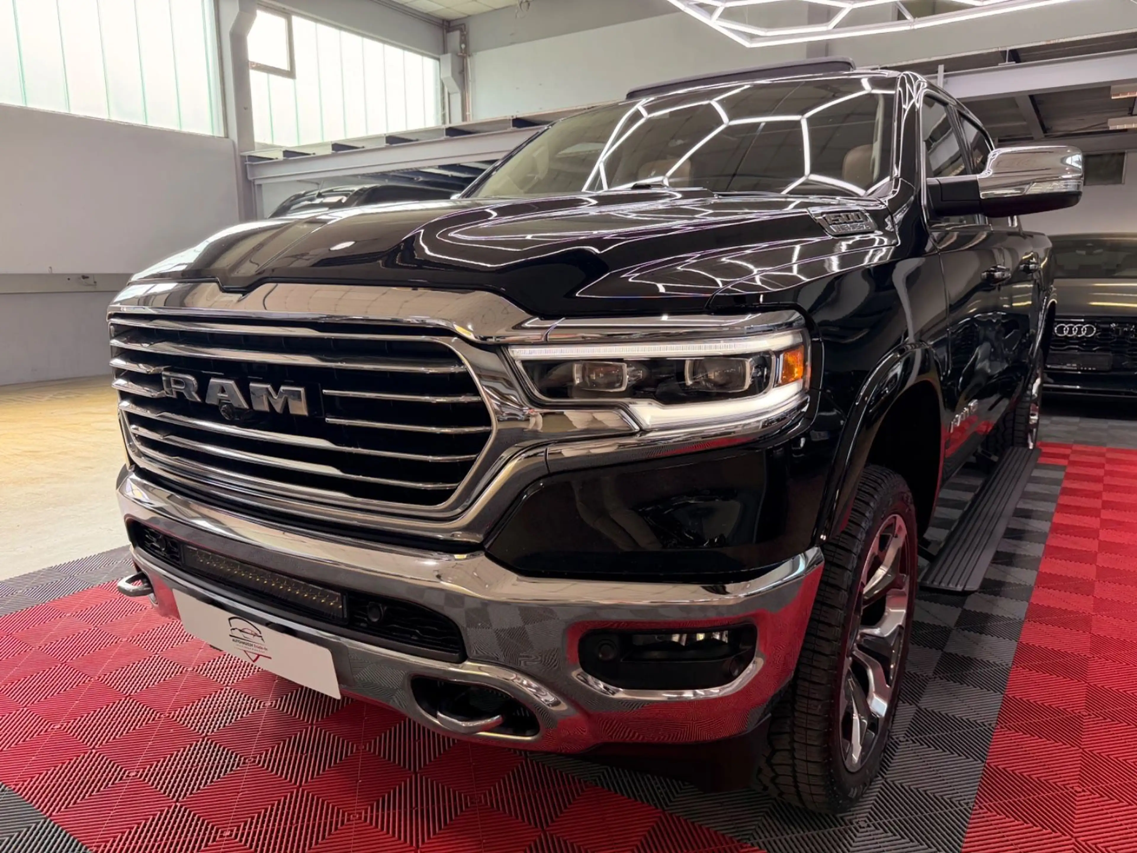Dodge RAM 1500 5.7 4X4 LIMITED LONGHORN Panorama LPG — photo 3
