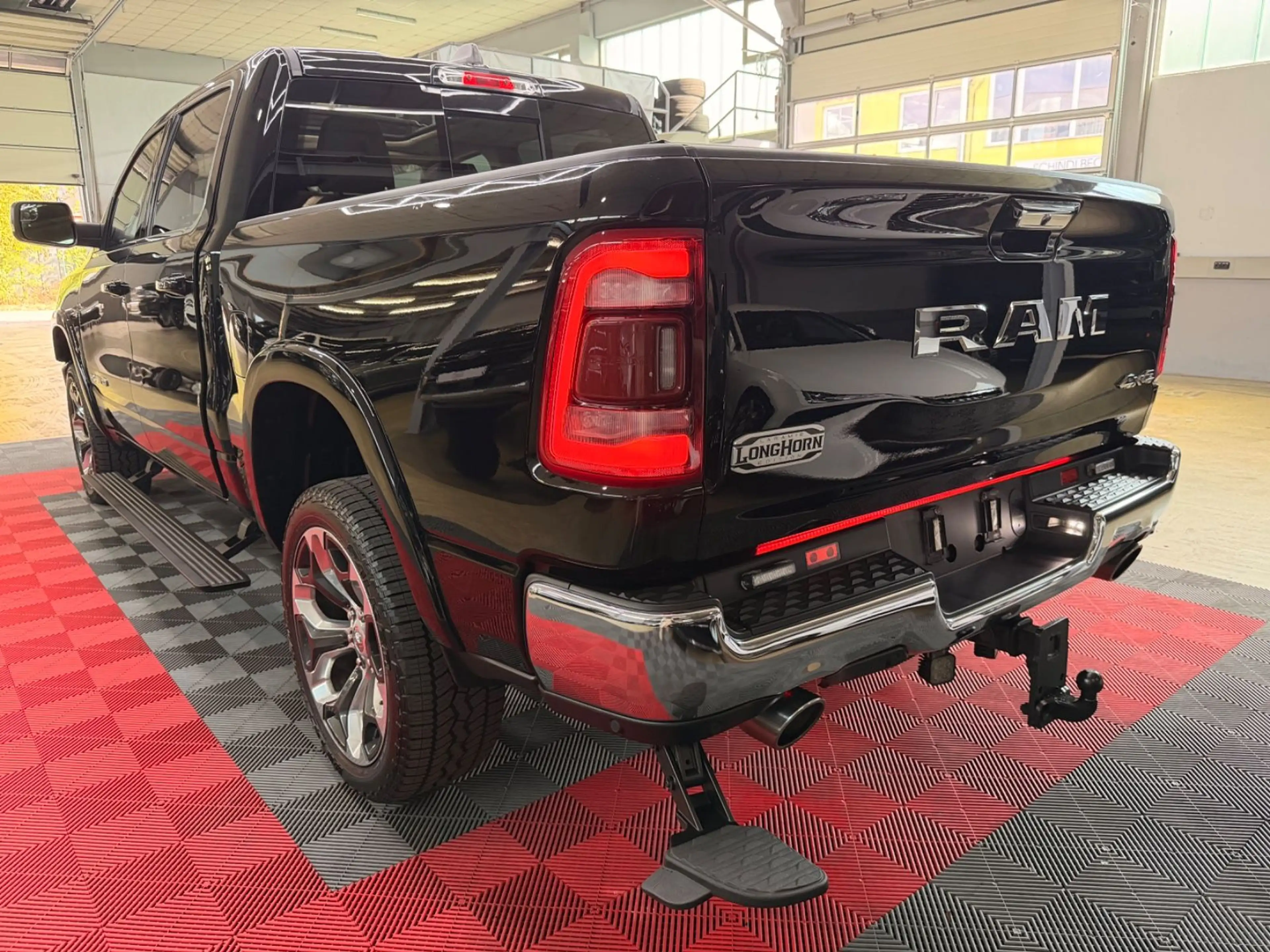 Dodge RAM 1500 5.7 4X4 LIMITED LONGHORN Panorama LPG — photo 11