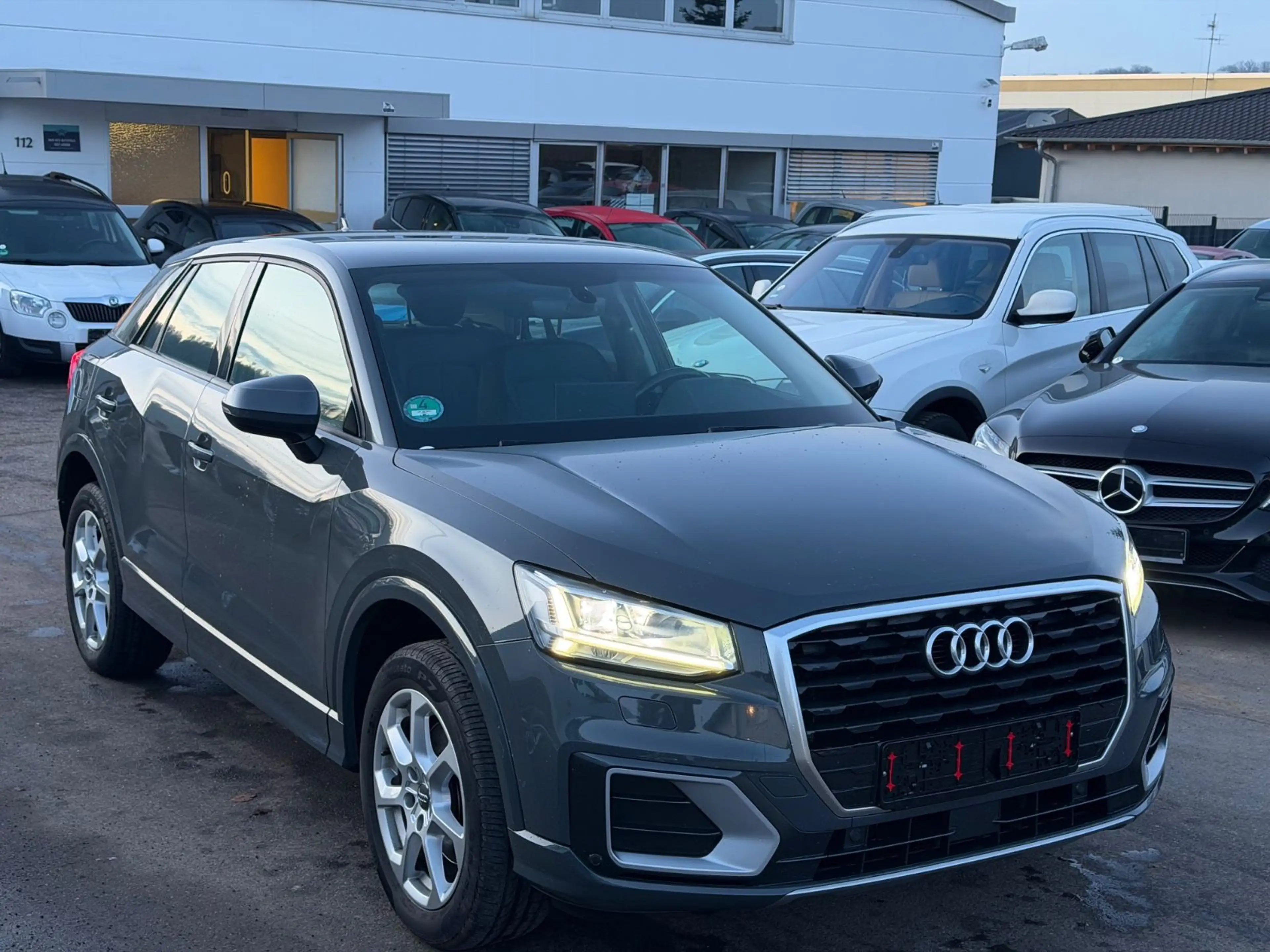 Audi Q2 design*NEU*TÜV*Automatik*150PS*NAVI* — photo 4