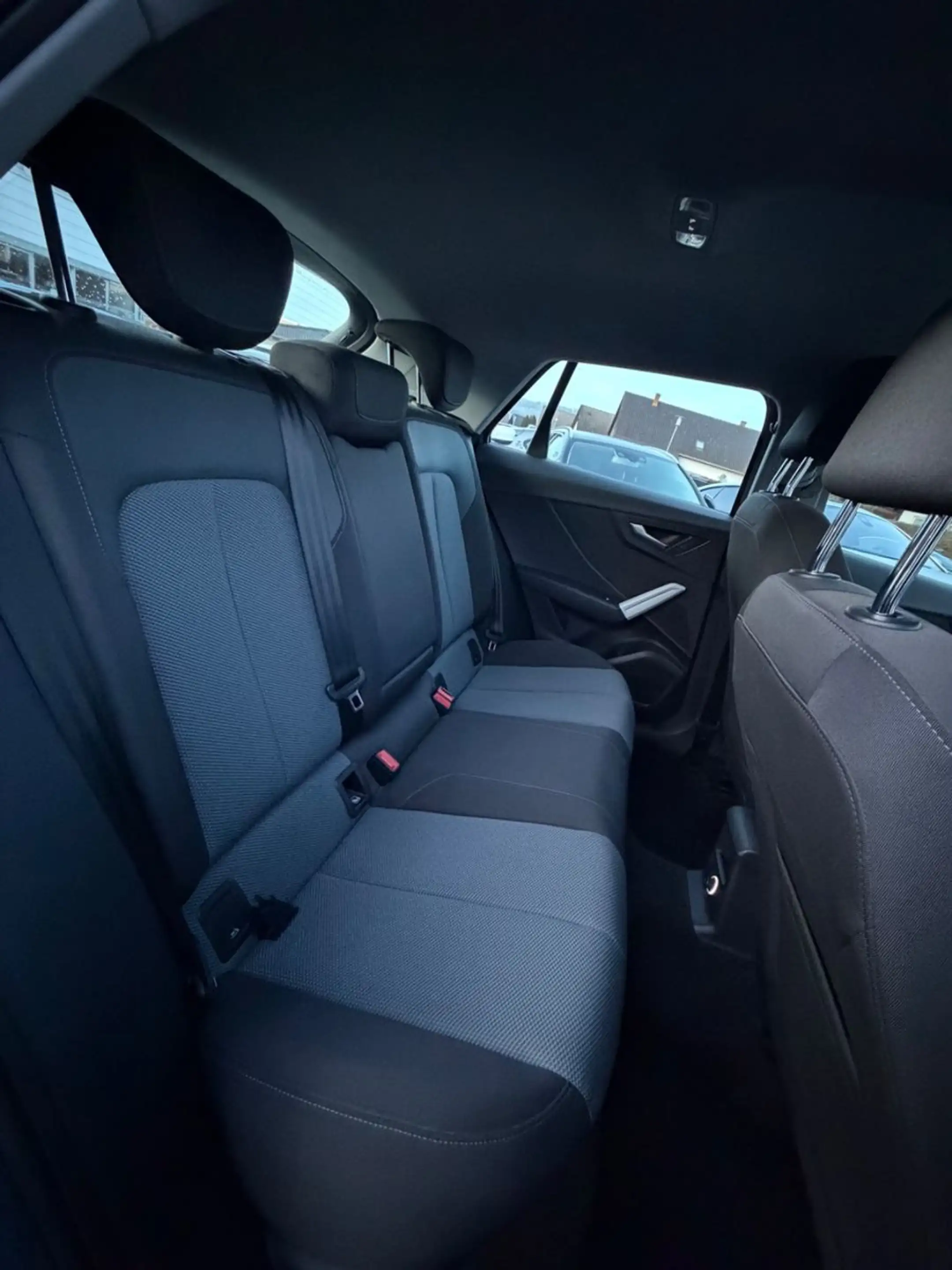 Audi Q2 design*NEU*TÜV*Automatik*150PS*NAVI* — photo 14