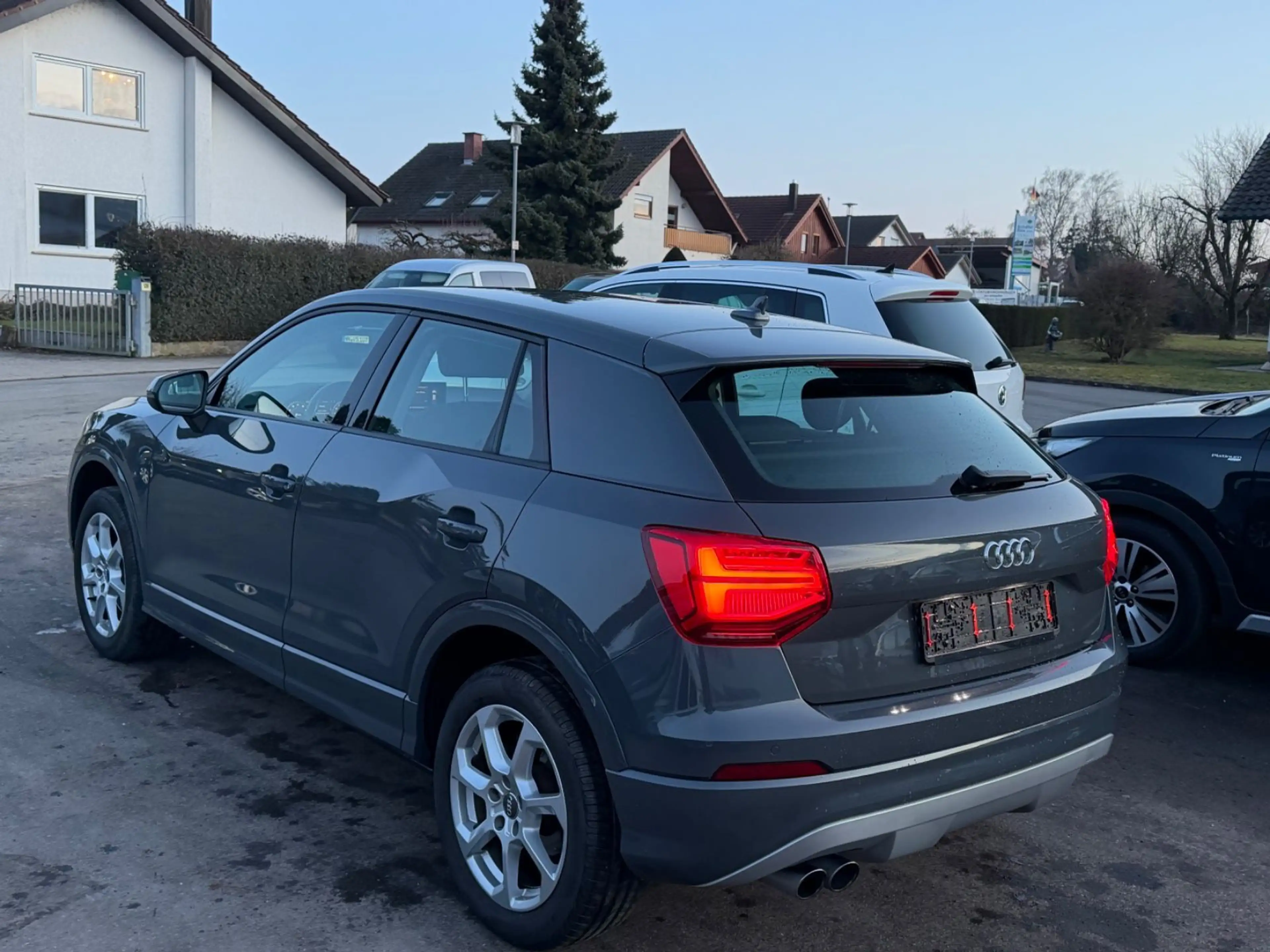Audi Q2 design*NEU*TÜV*Automatik*150PS*NAVI* — photo 8