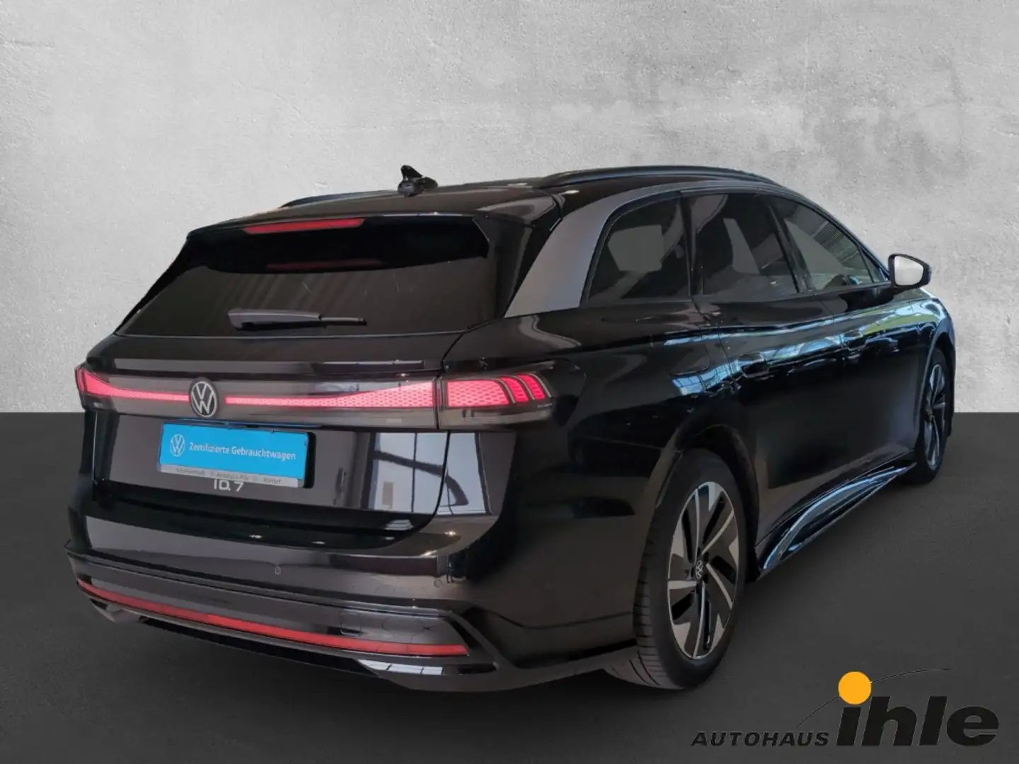 Volkswagen ID.7 Pro Tourer 77 kW/h Gar.2029 MATRIX+MASSAGE Чорний - 2