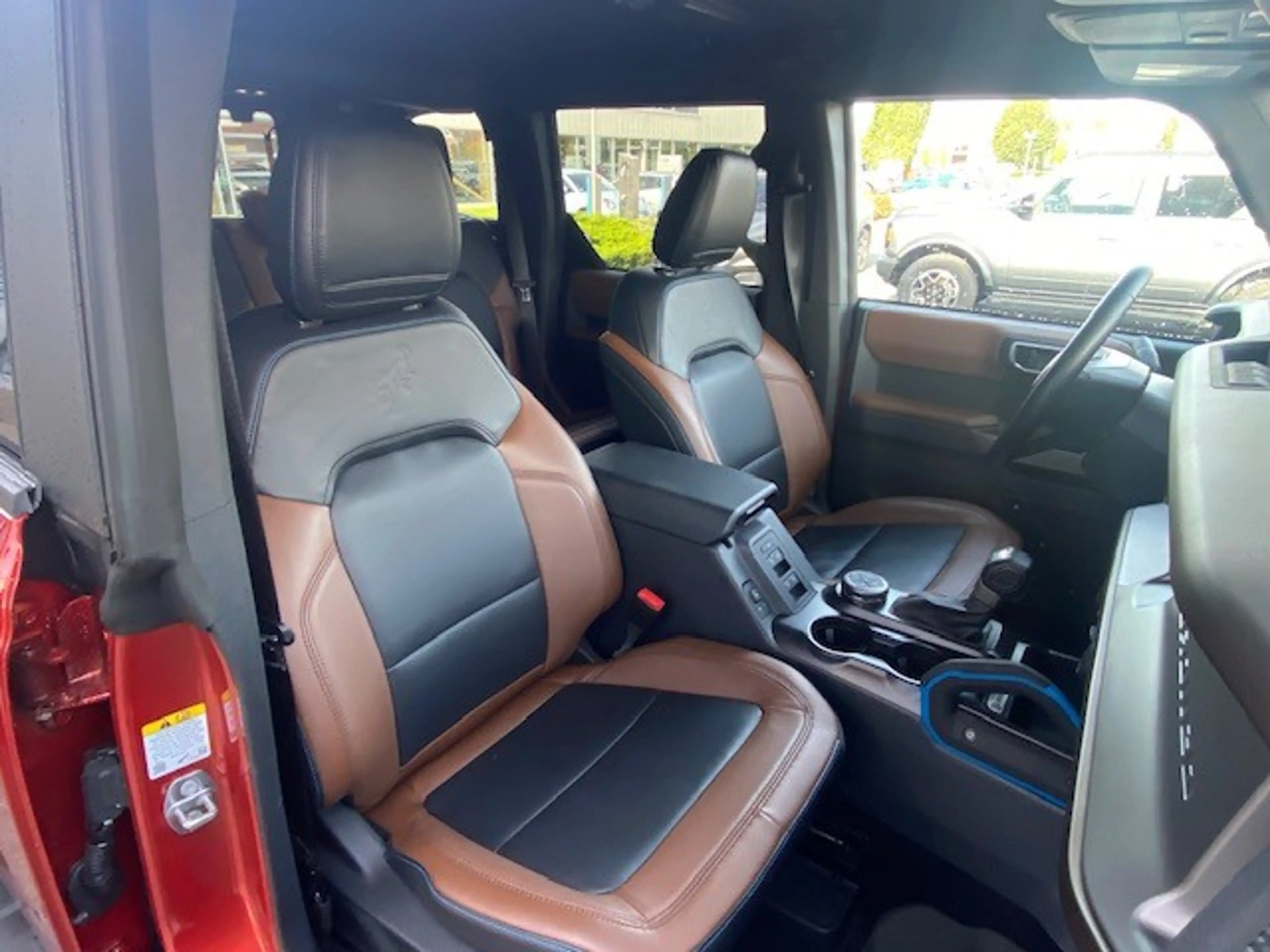 Ford Bronco Bronco 2.7 V6 EcoBoost G.O.A.T / 1,8t Anhängelast — photo 8
