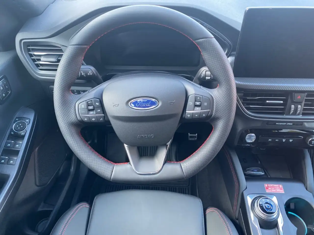 Ford Kuga Plug-In Hybrid ST-Line X HUD Navi Digitales Cockpi 9