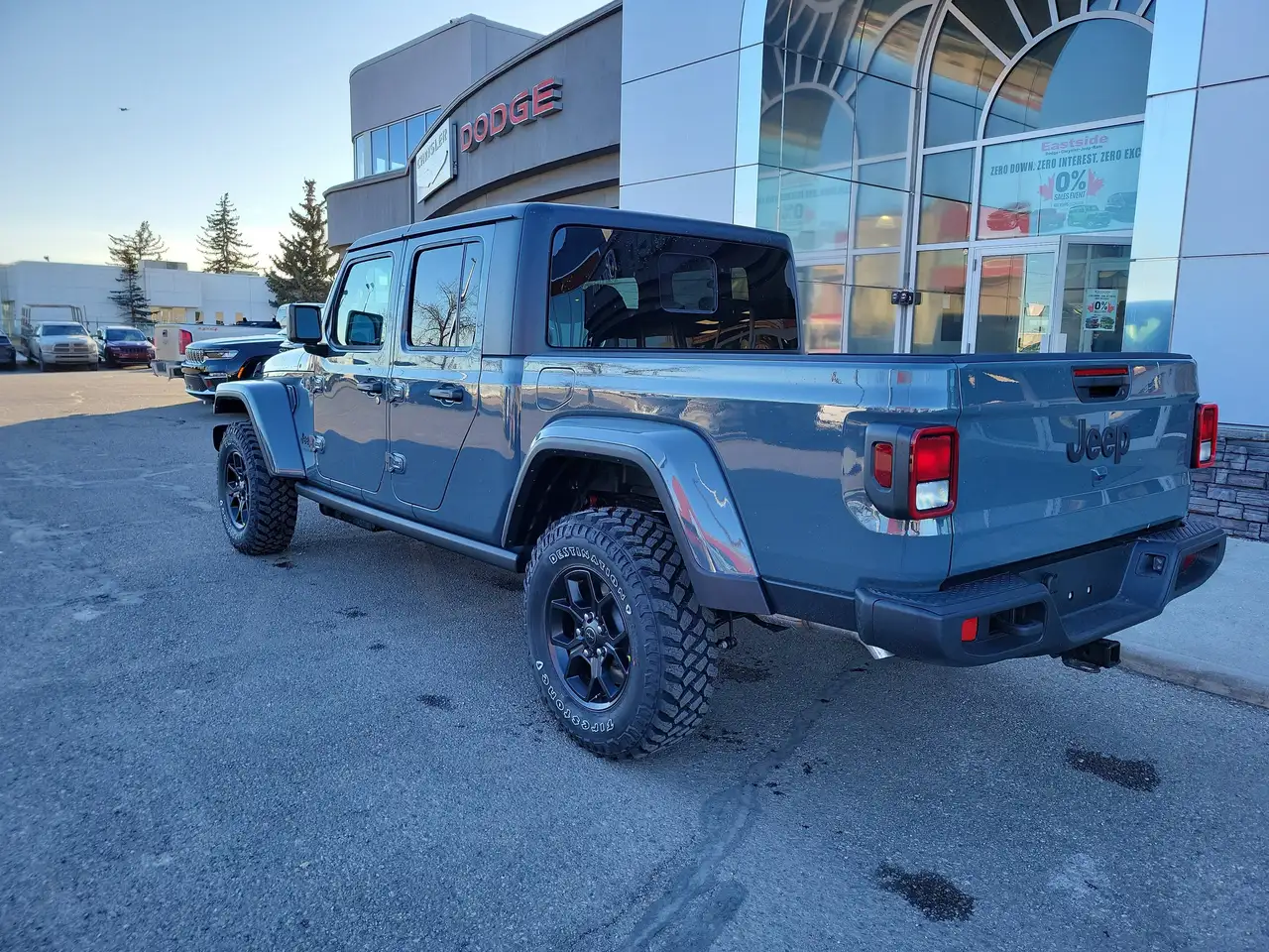 Jeep Gladiator снимка Jeep Gladiator