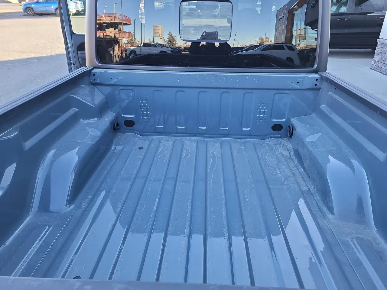 Jeep Gladiator снимка Jeep Gladiator