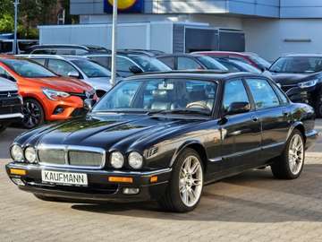 12 4.0 XJ Sport 6