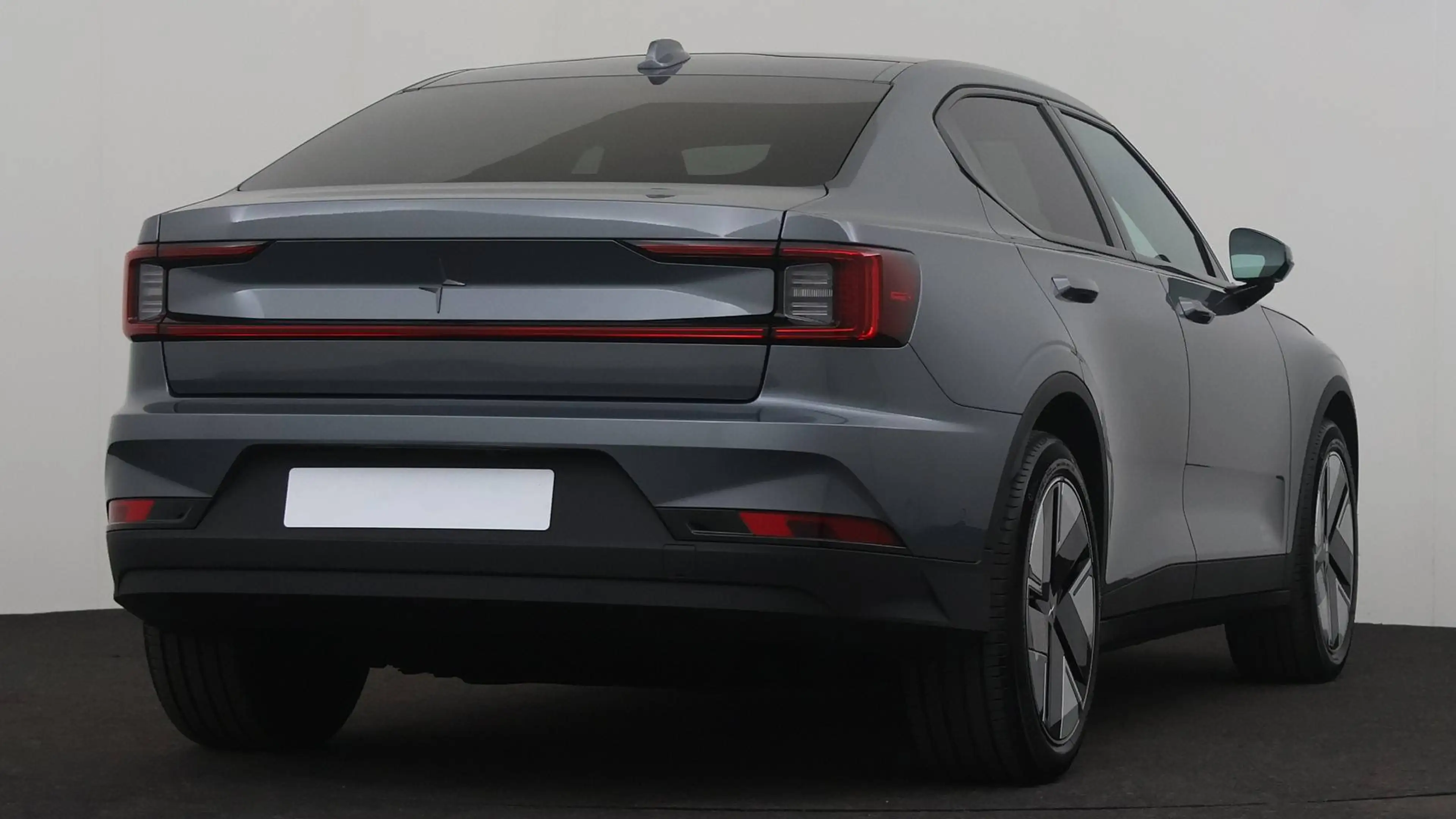 Polestar 2 82 kWh Long Range Single Motor MY26 Prime — photo 5