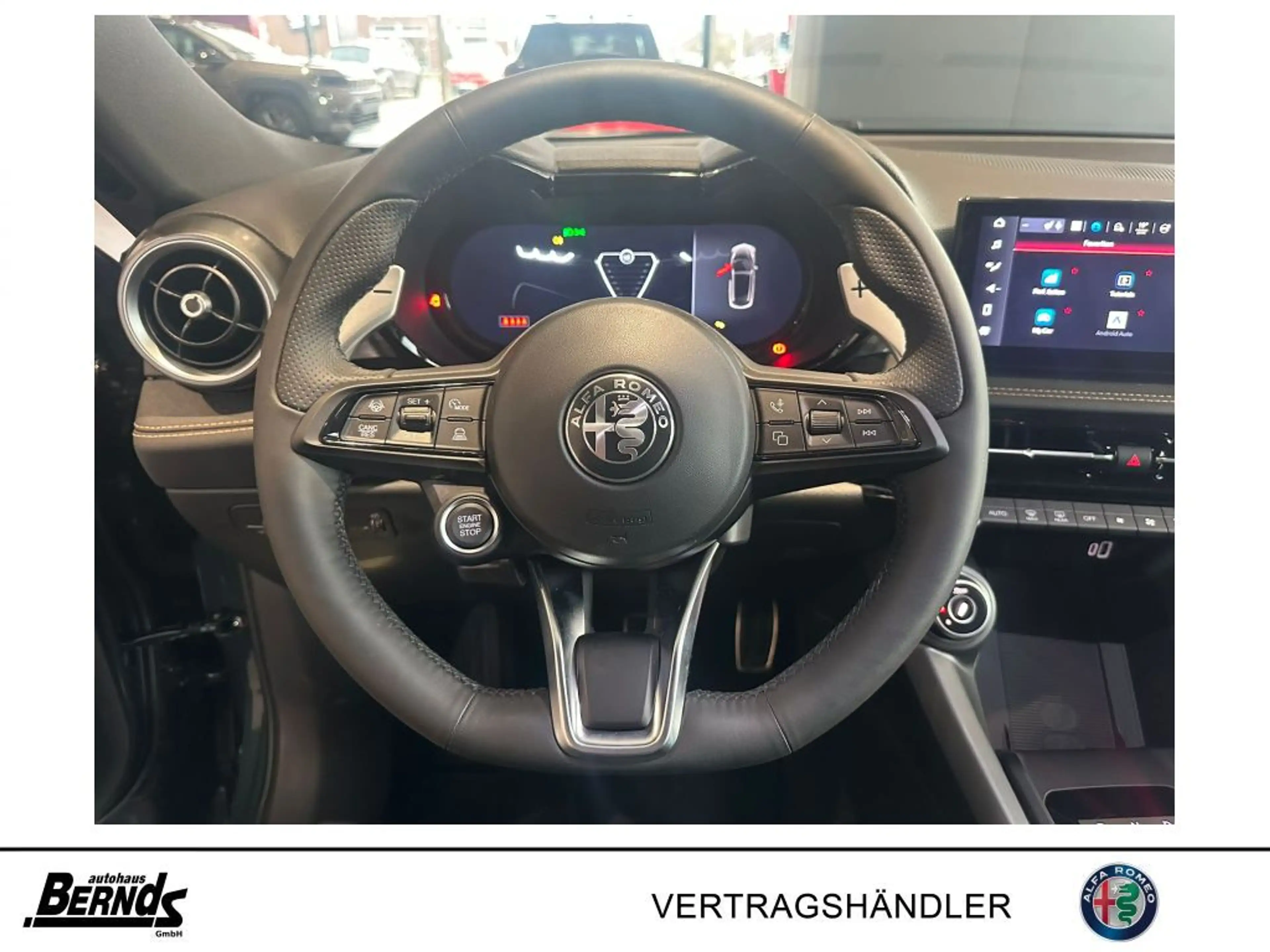 Alfa Romeo Tonale 1.5 VGT Hybrid Veloce Technologie & Premium PKT — photo 11