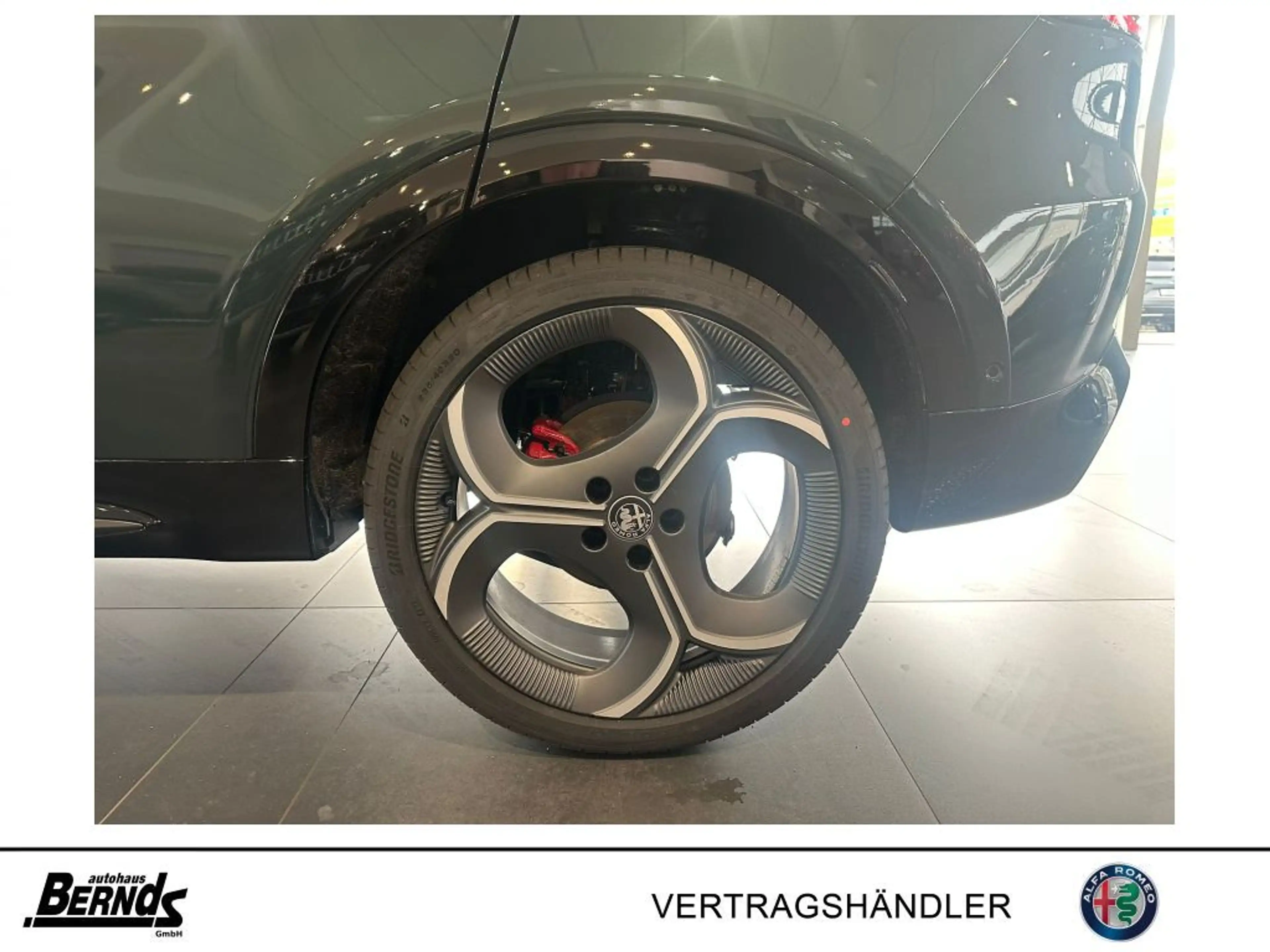 Alfa Romeo Tonale 1.5 VGT Hybrid Veloce Technologie & Premium PKT — photo 9
