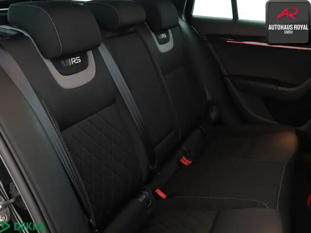 Skoda Octavia view 11