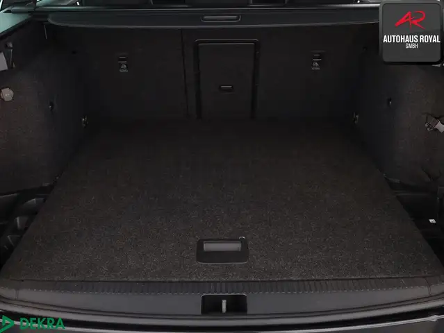 Skoda Octavia view 12