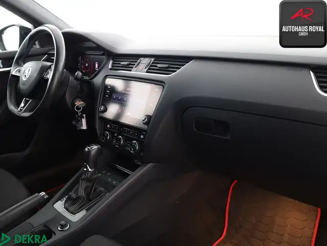 Skoda Octavia view 9