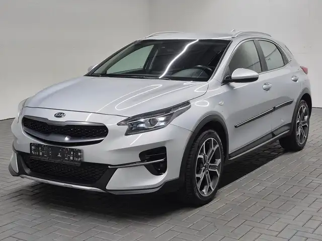 Kia XCeed Vision LED/Carplay/SHZ/LHZ/Kam/Tempom/18LM
