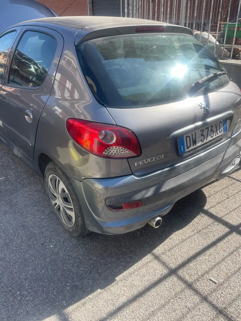 Peugeot 206 - 2