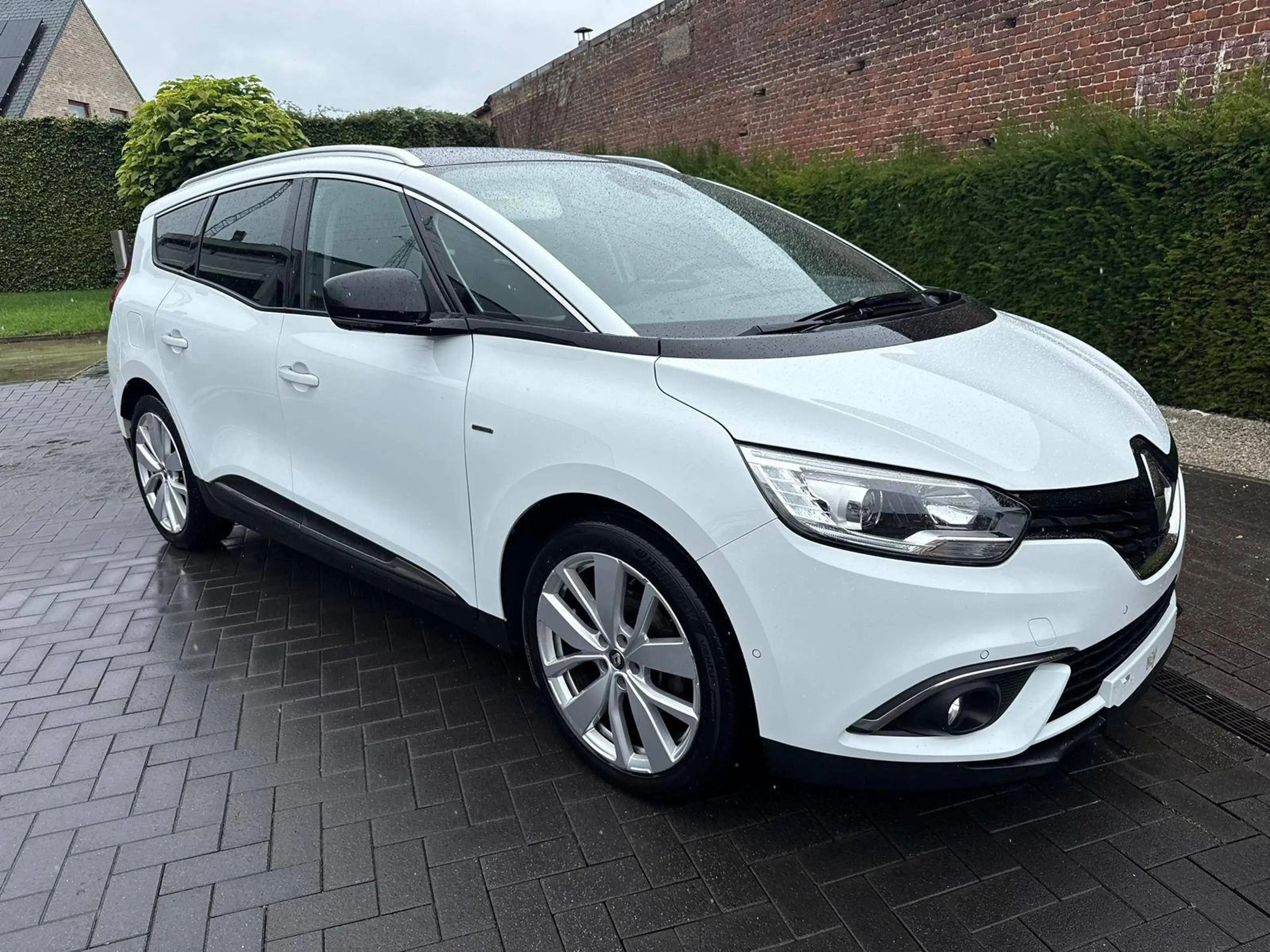 Renault Grand Scenic Grand Scénic 1.33 TCe Corporate Edit.GPF(Fleet EU GARANTIE 1 AN/JAAR6.2) — photo 2