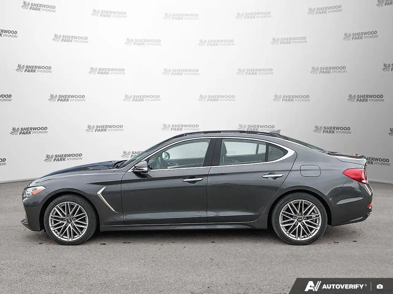 Genesis G70 снимка Genesis G70