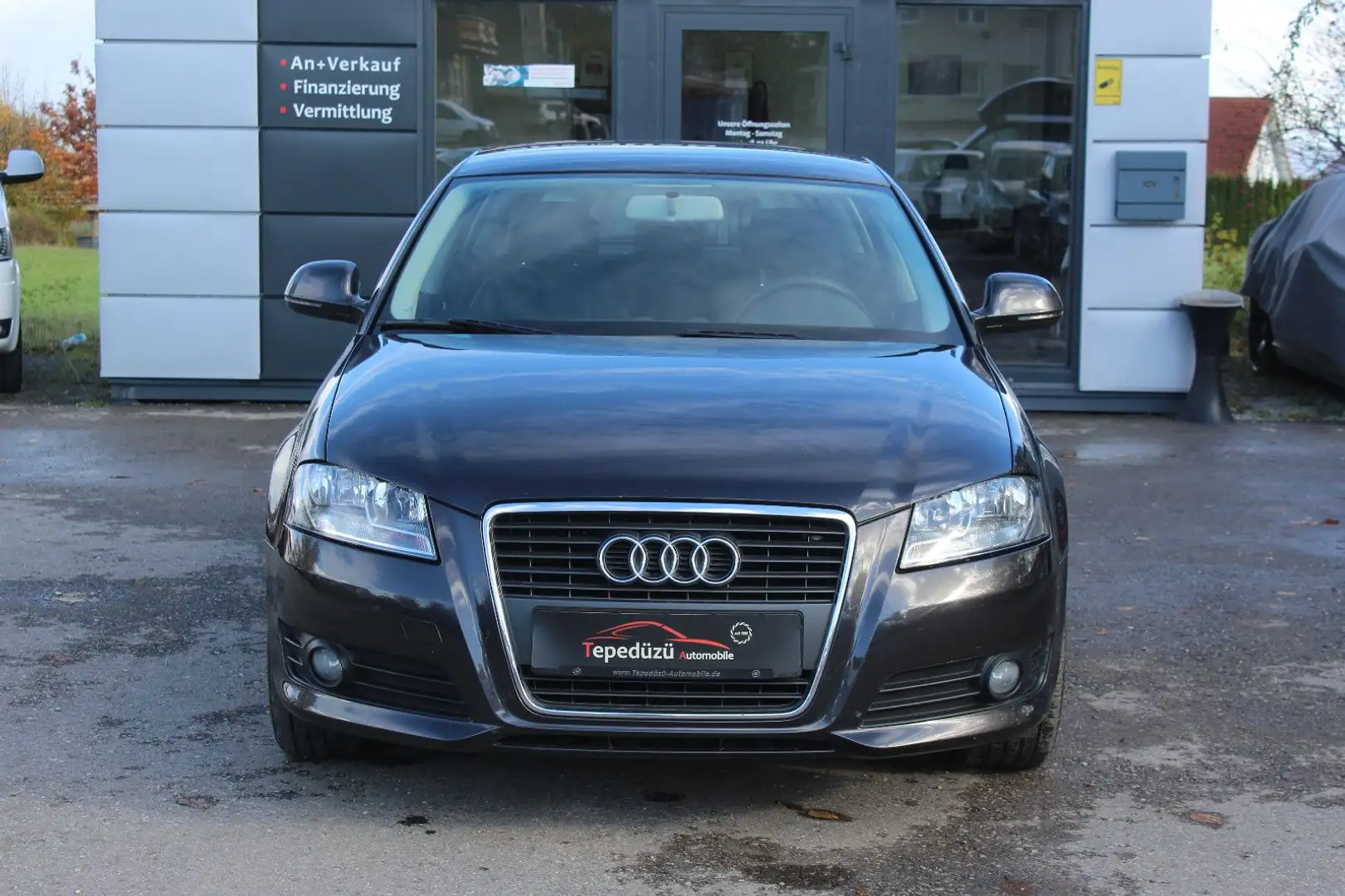 Audi A3 Sportback 1.4 TFSI Attraction*AHK*PDC*KLIMA Šedá - 2