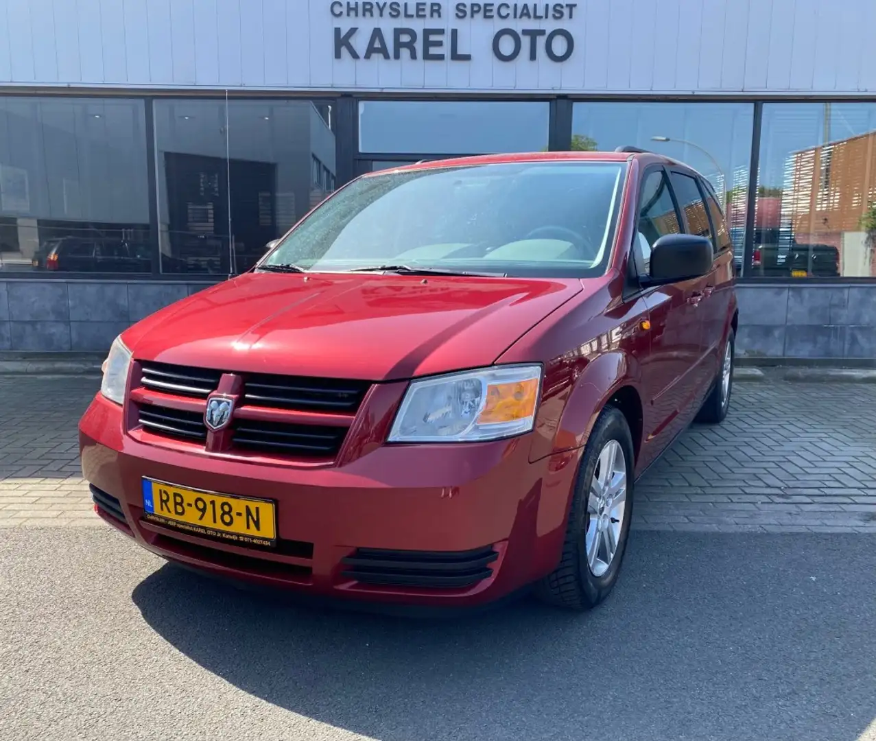 Dodge Grand Caravan 3.3 TOURING STOW 'N GO Rosso - 1
