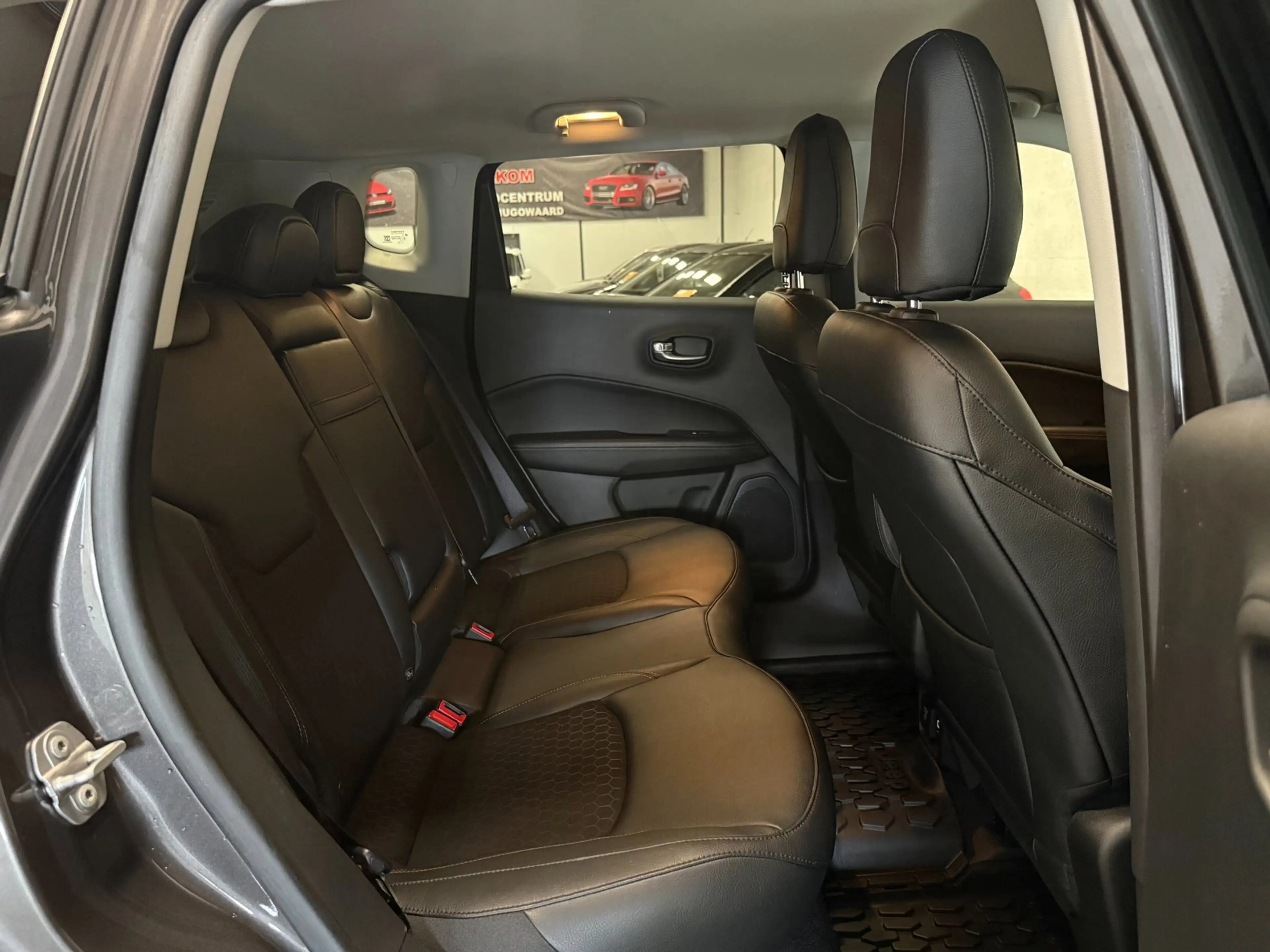 Jeep Compass 1.3T Limited Navi|Carplay|Camera|Leder|Dealer Onde — photo 10