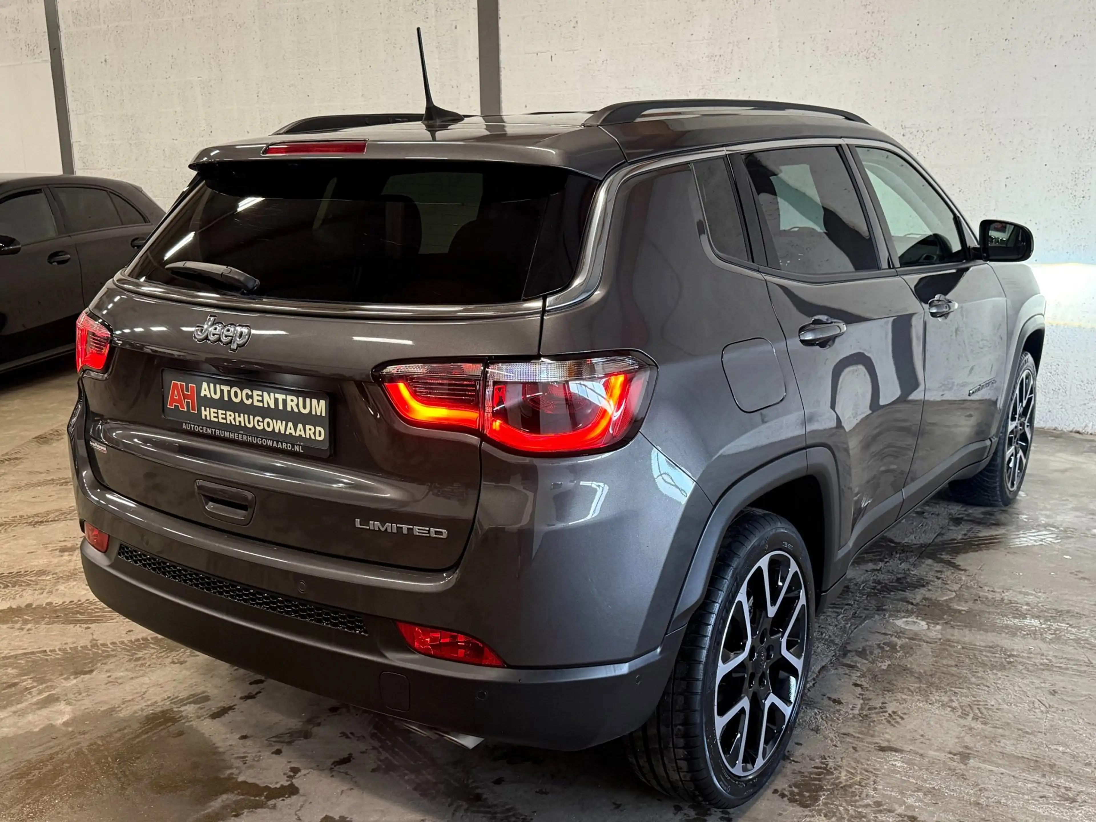 Jeep Compass 1.3T Limited Navi|Carplay|Camera|Leder|Dealer Onde — photo 3