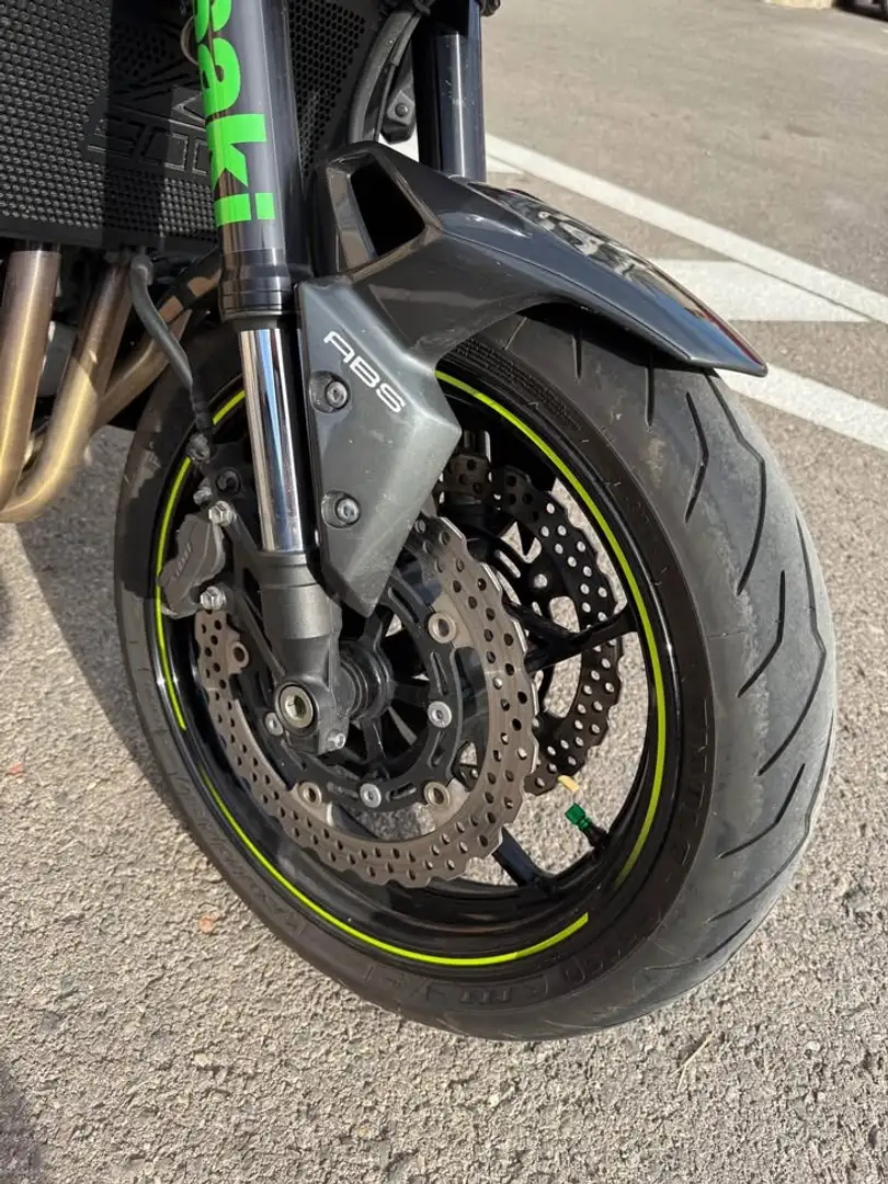 Kawasaki 900 Z Performance con ABS Verde - 2