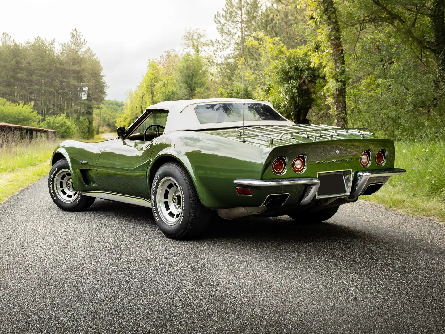 Chevrolet Corvette C3 Stingray Cabriolet Zelená - 2