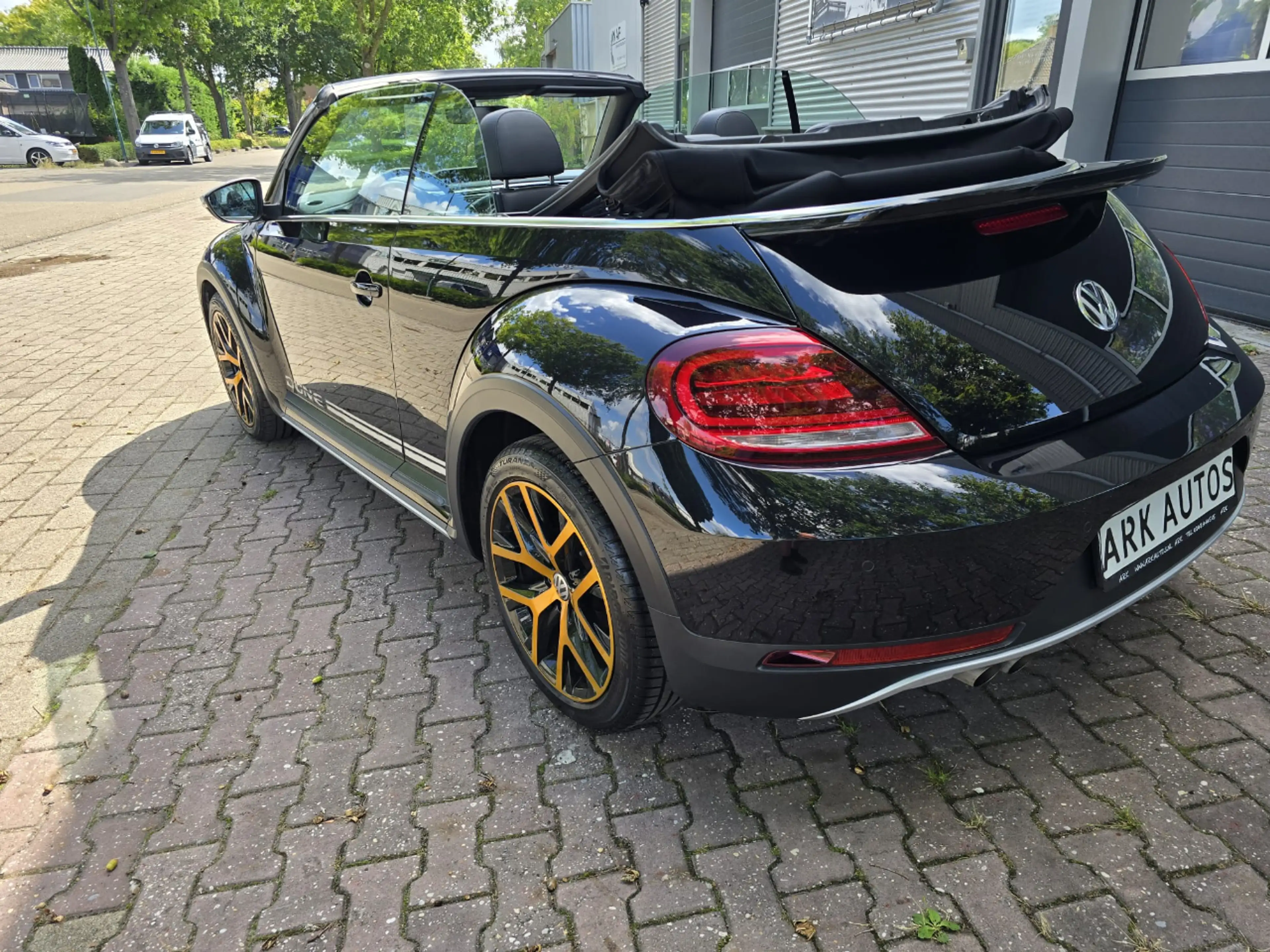 Volkswagen Beetle Cabrio 1.4 TSI Dune LEDER NIEUWSTAAT — photo 9