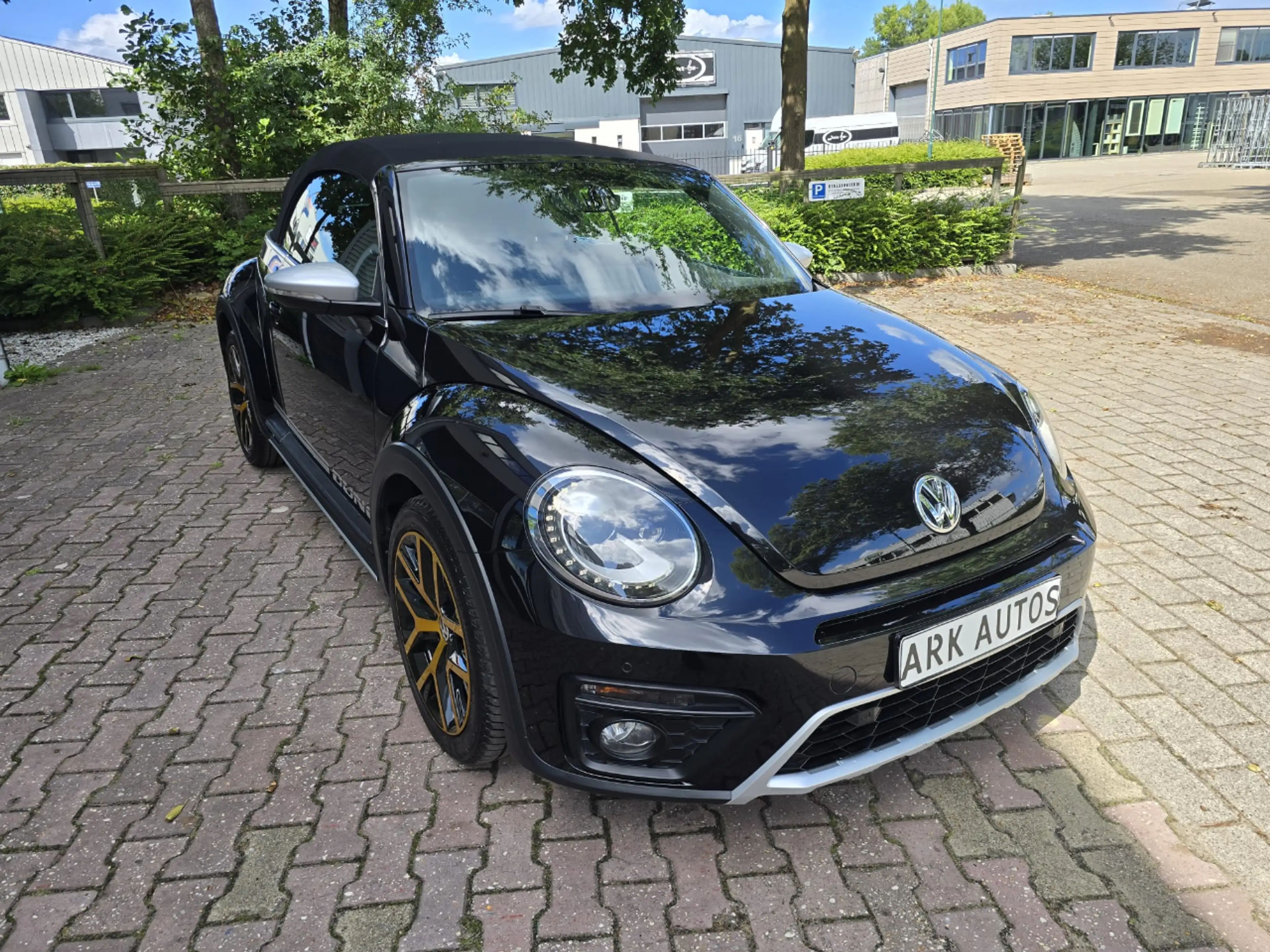Volkswagen Beetle Cabrio 1.4 TSI Dune LEDER NIEUWSTAAT — photo 5
