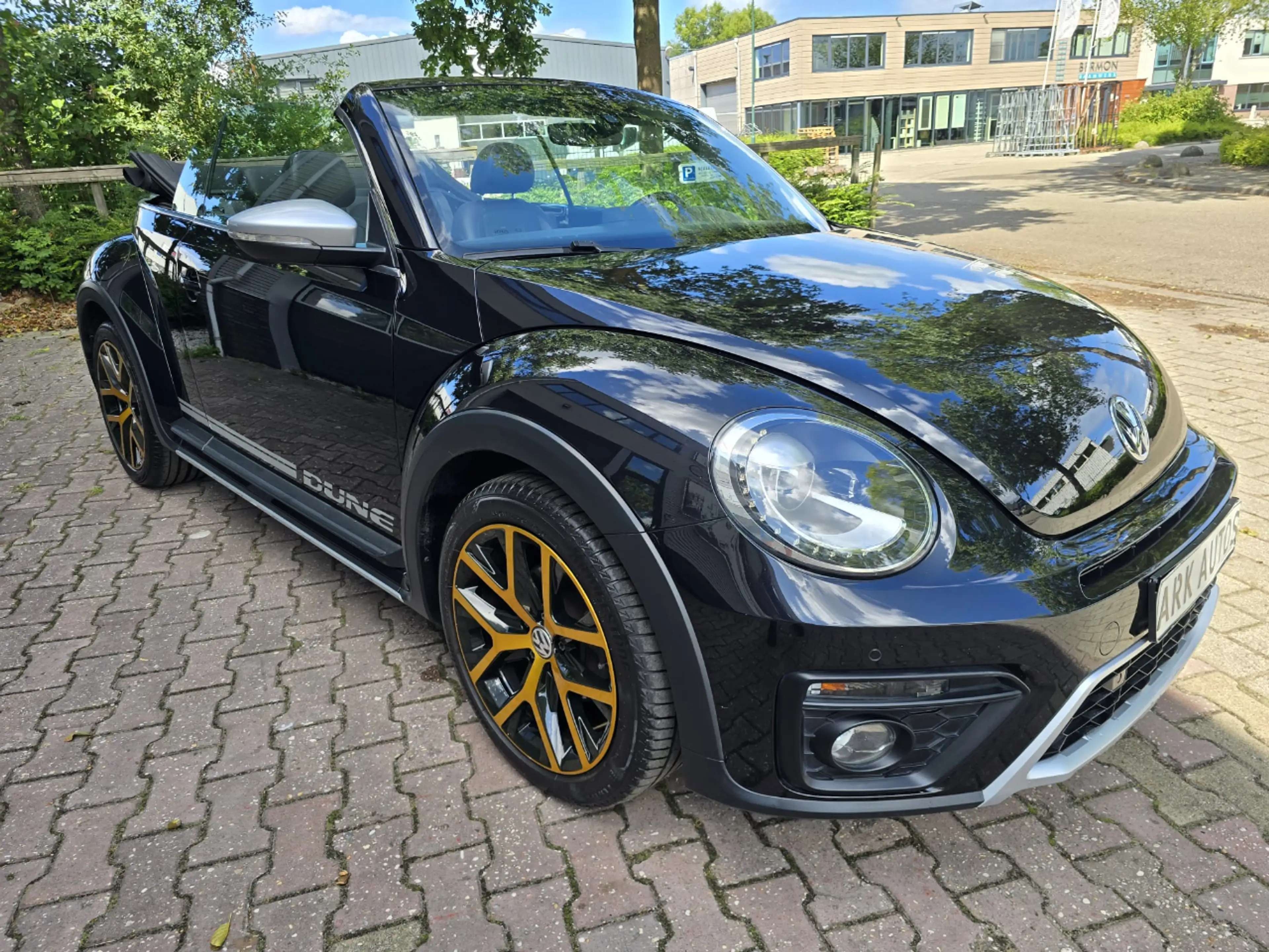 Volkswagen Beetle Cabrio 1.4 TSI Dune LEDER NIEUWSTAAT — photo 4