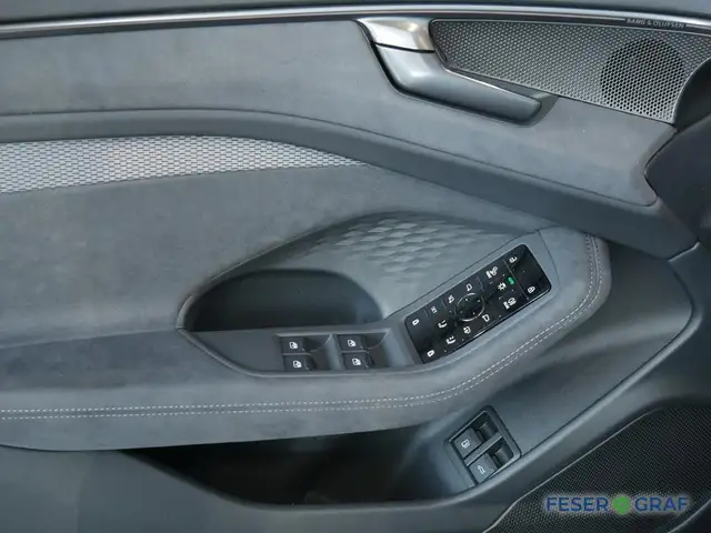 Audi A6 view 9