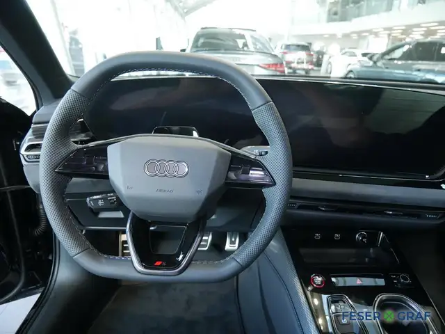 Audi A6 view 12