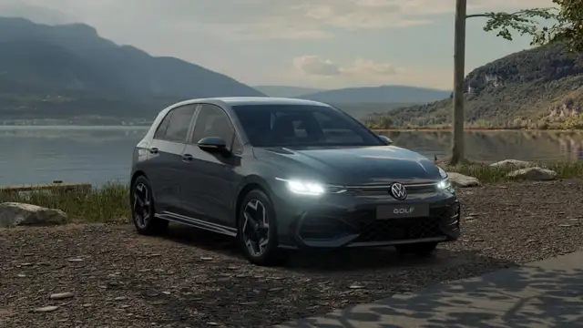 Volkswagen Golf R -Line 1.5 eTSI ACC+PDC+RFK+CARPLAY+KLIMA Klima