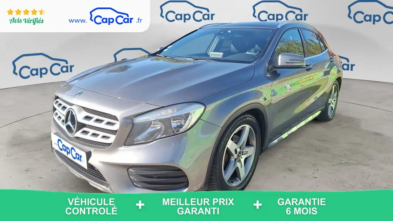 Mercedes-Benz GLA 200