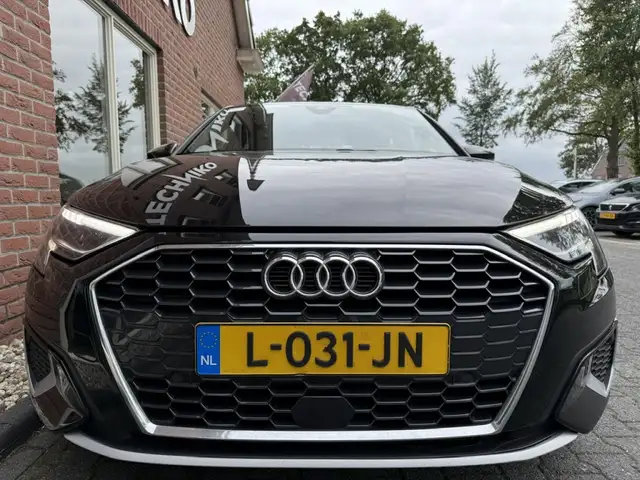 Audi A3 view 14