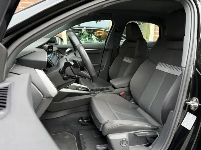 Audi A3 view 4