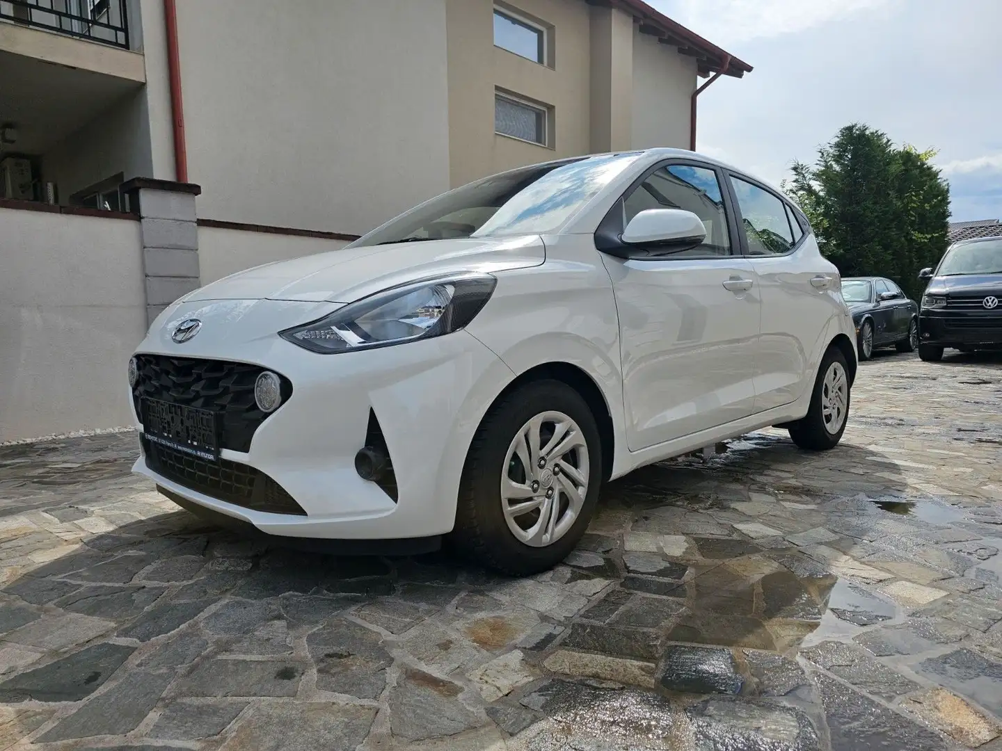 Hyundai i10 AUTOMATIK 1 HAND UNFALLFREI Weiß - 2