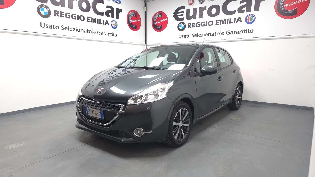 Peugeot 208 1.4 HDi 68 CV 5 porte Allure