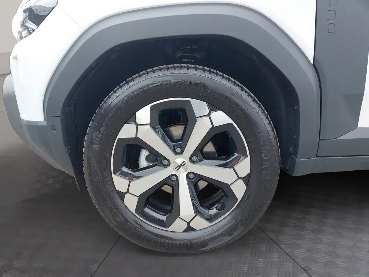 Dacia Duster 2026 — фото 13